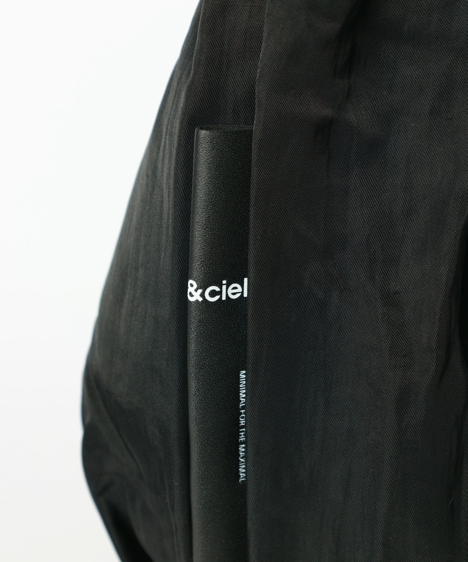 cote&ciel(コートエシエル)】 Hyco S Smooth Black｜PARIGOT ONLINE