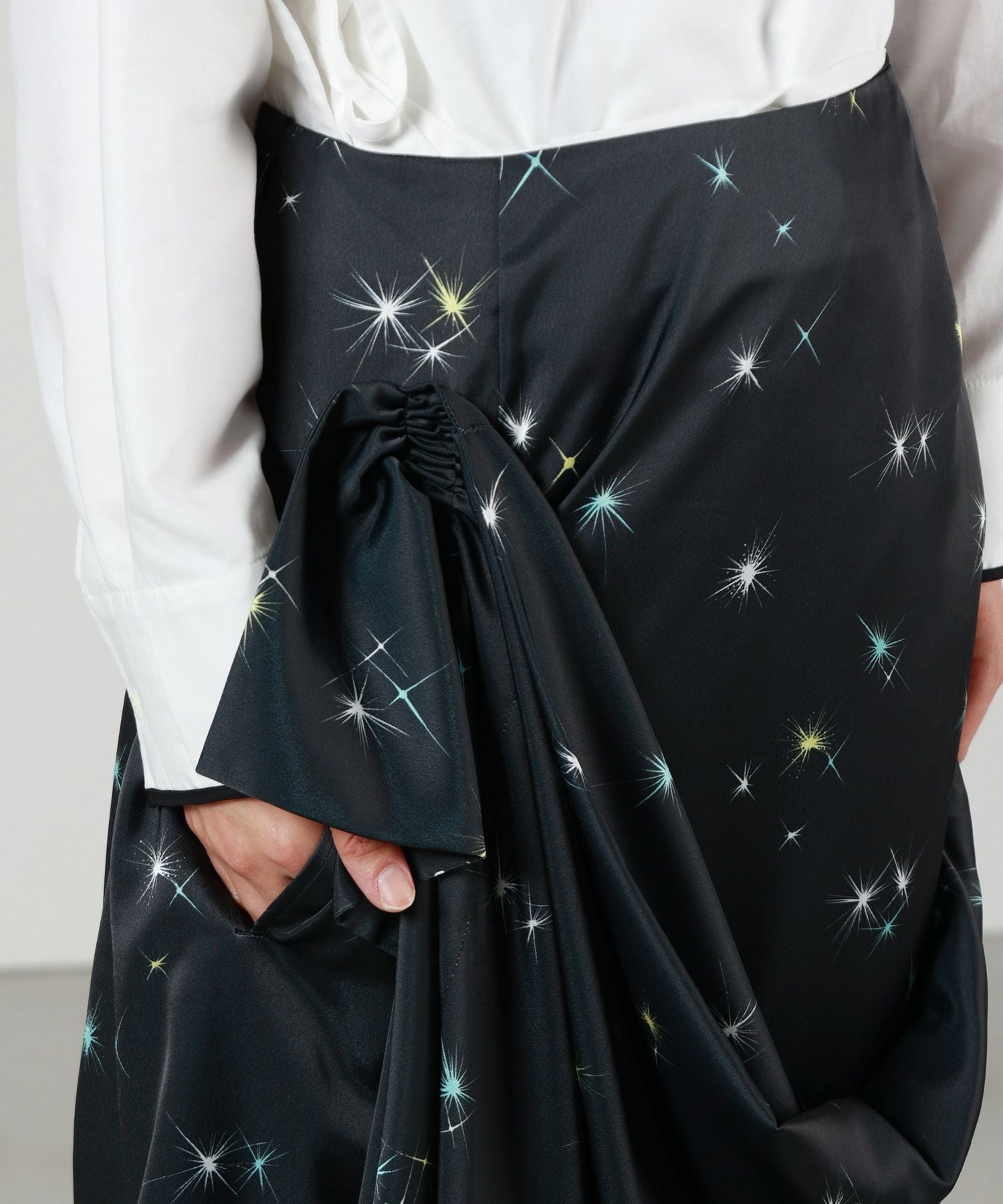 TELMA(テルマ)】 PRINTED DRAPE SKIRT｜PARIGOT ONLINE（パリゴ