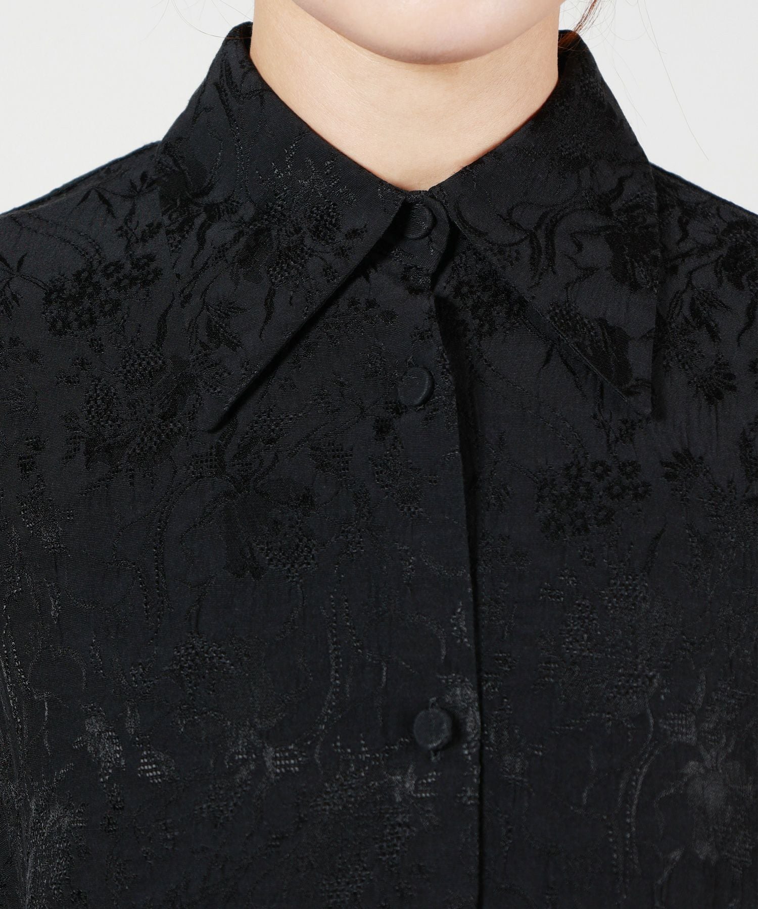 Mame Kurogouchi(マメ クロゴウチ)】Floral Jacquard Shirt｜PARIGOT