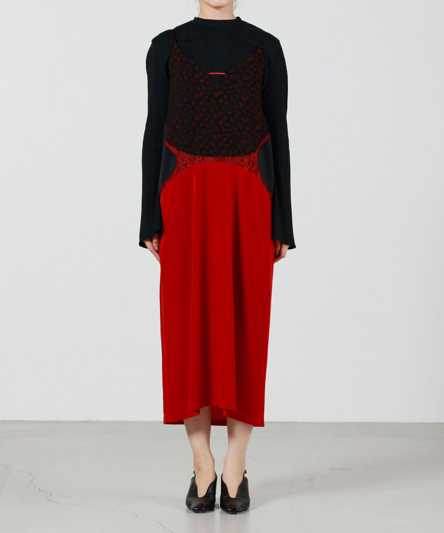 Mame Kurogouchi(マメ クロゴウチ)】Cupro Triacetate Floral Jacquard