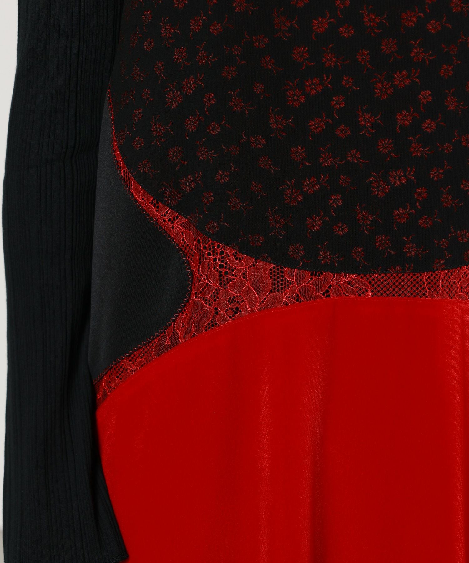 Mame Kurogouchi(マメ クロゴウチ)】Cupro Triacetate Floral Jacquard