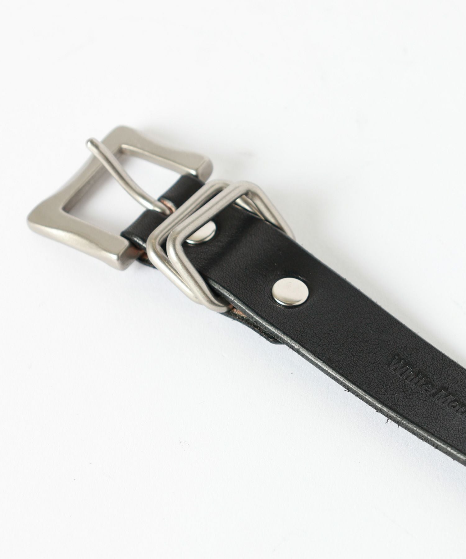 White Mountaineering(ホワイトマウンテニアリング)】 STUDS LEATHER