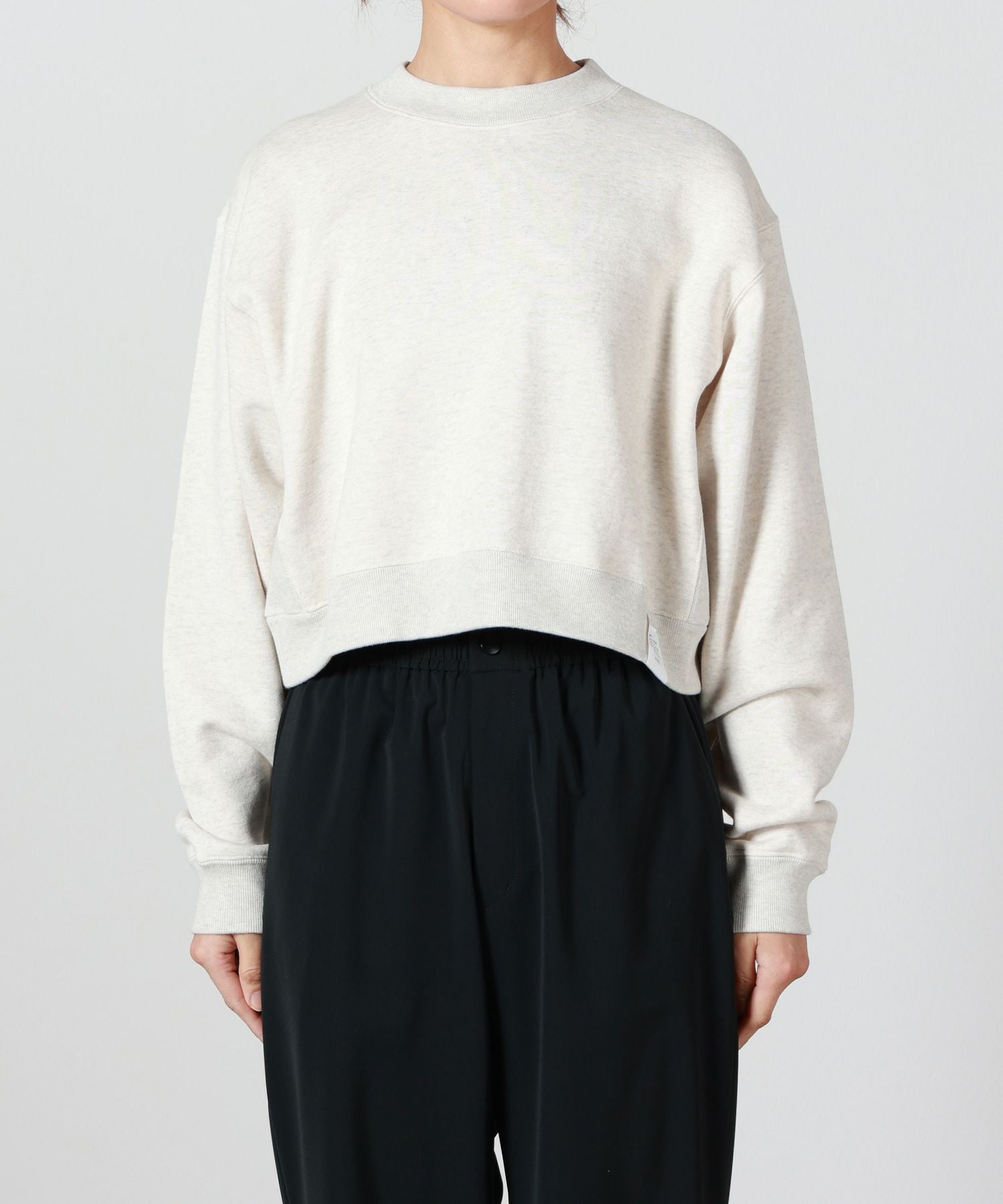 HYKE(ハイク)】 CROPPED SWEAT SHIRT｜PARIGOT ONLINE（パリゴオンライン）