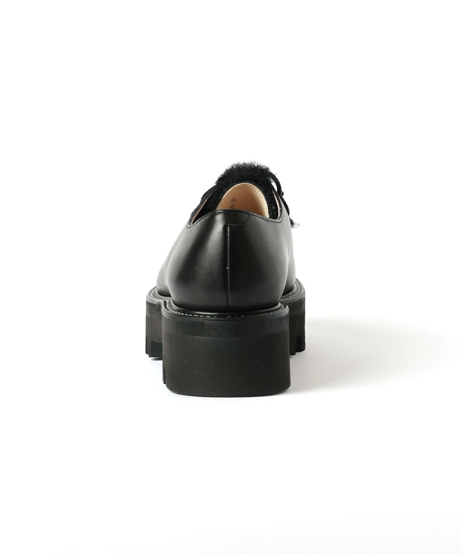 HYKE(ハイク)】 TIROLEAN SHOES WITH FAUX SHEARLING｜PARIGOT ONLINE