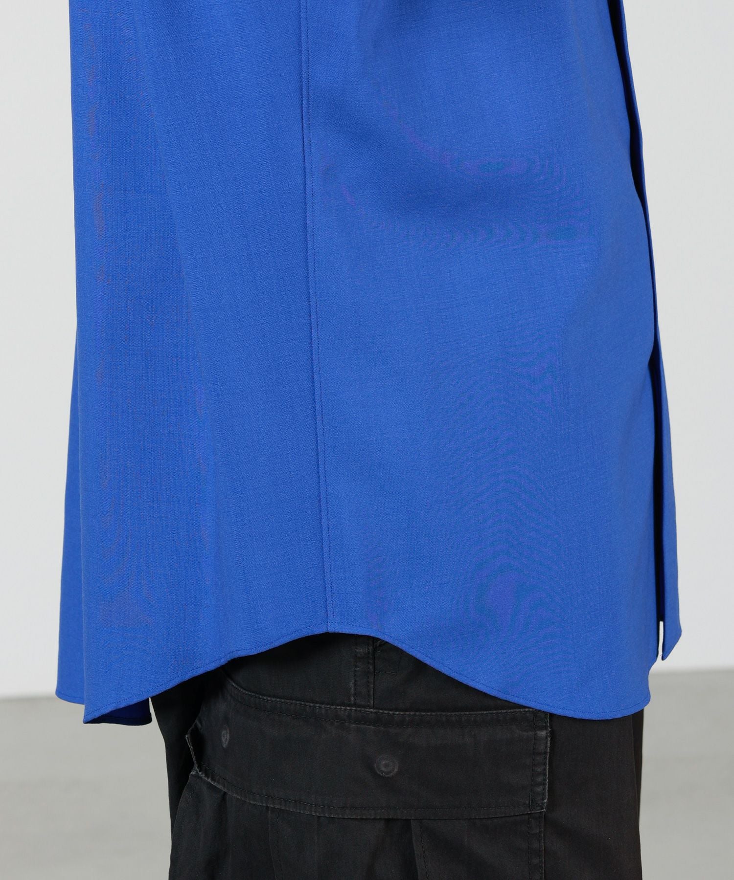 b*7様 OVERCOAT フード付き ウールシャツ cobalt blue OVERCOAT(オーバーコート)】 HOODED WOOL SHIRT｜PARIGOT ONLINE