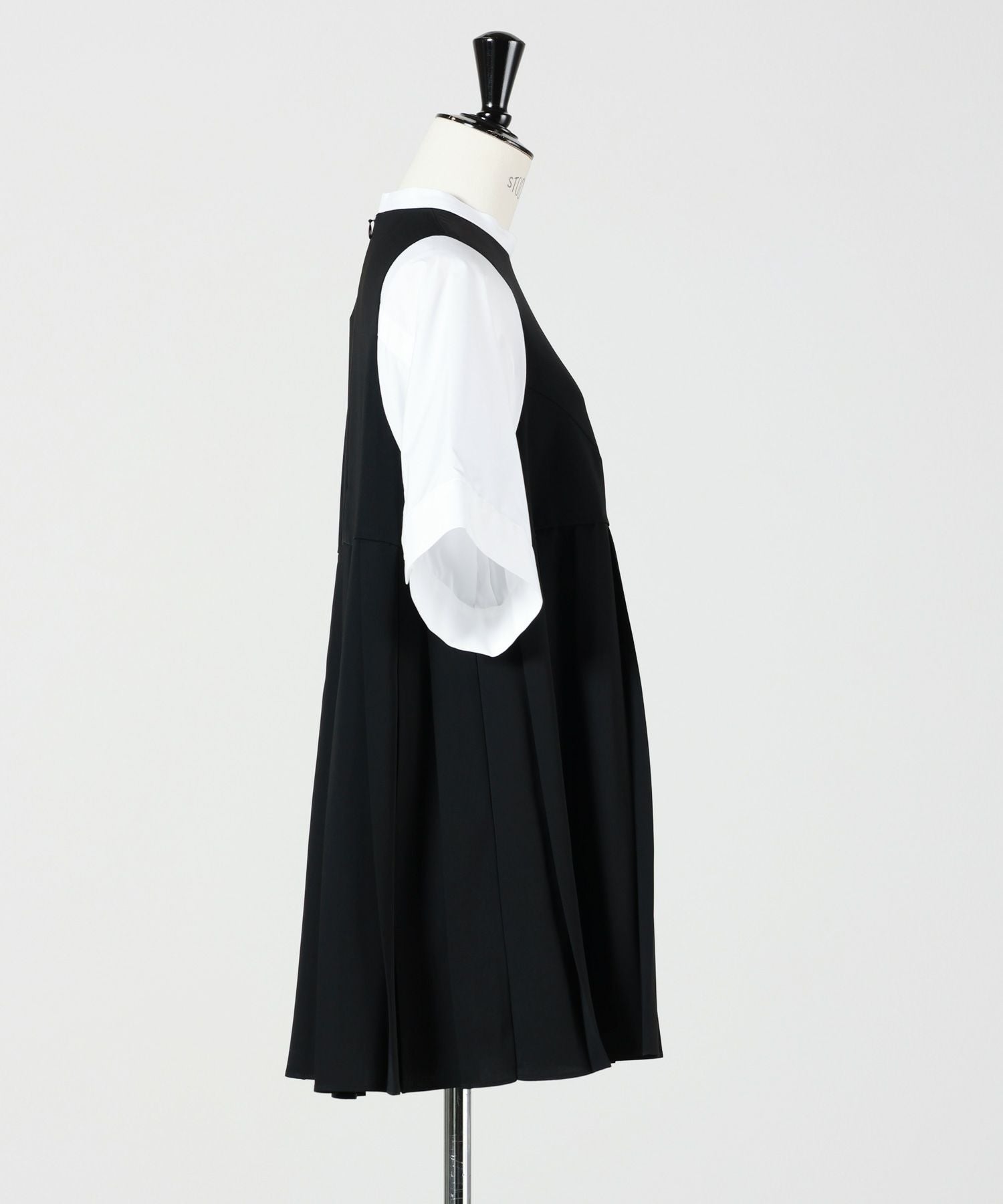 ENFOLD(エンフォルド)】 PLEATS PULLOVER｜PARIGOT ONLINE（パリゴ
