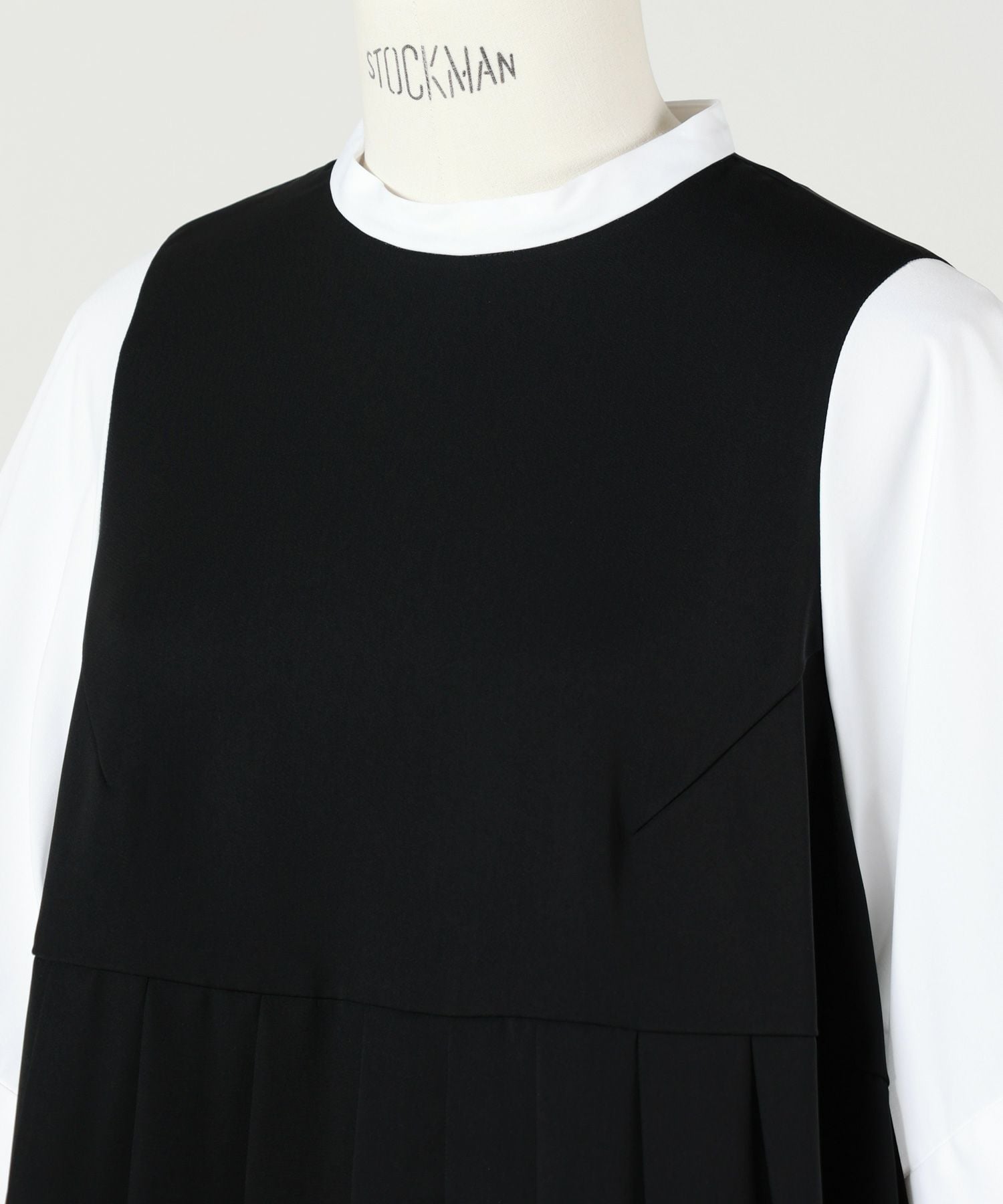 ENFOLD(エンフォルド)】 PLEATS PULLOVER｜PARIGOT ONLINE（パリゴ