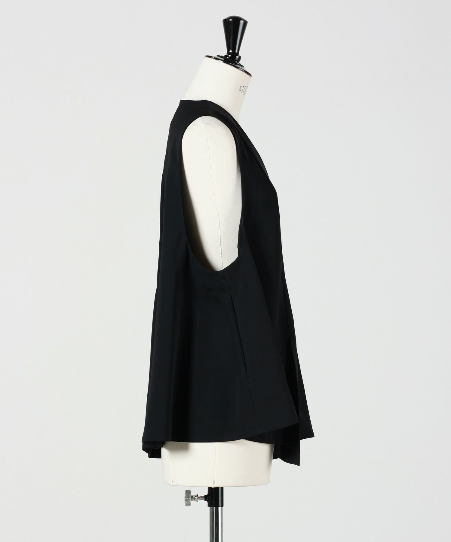 ENFOLD(エンフォルド)】 FLARE VEST｜PARIGOT ONLINE（パリゴオンライン）