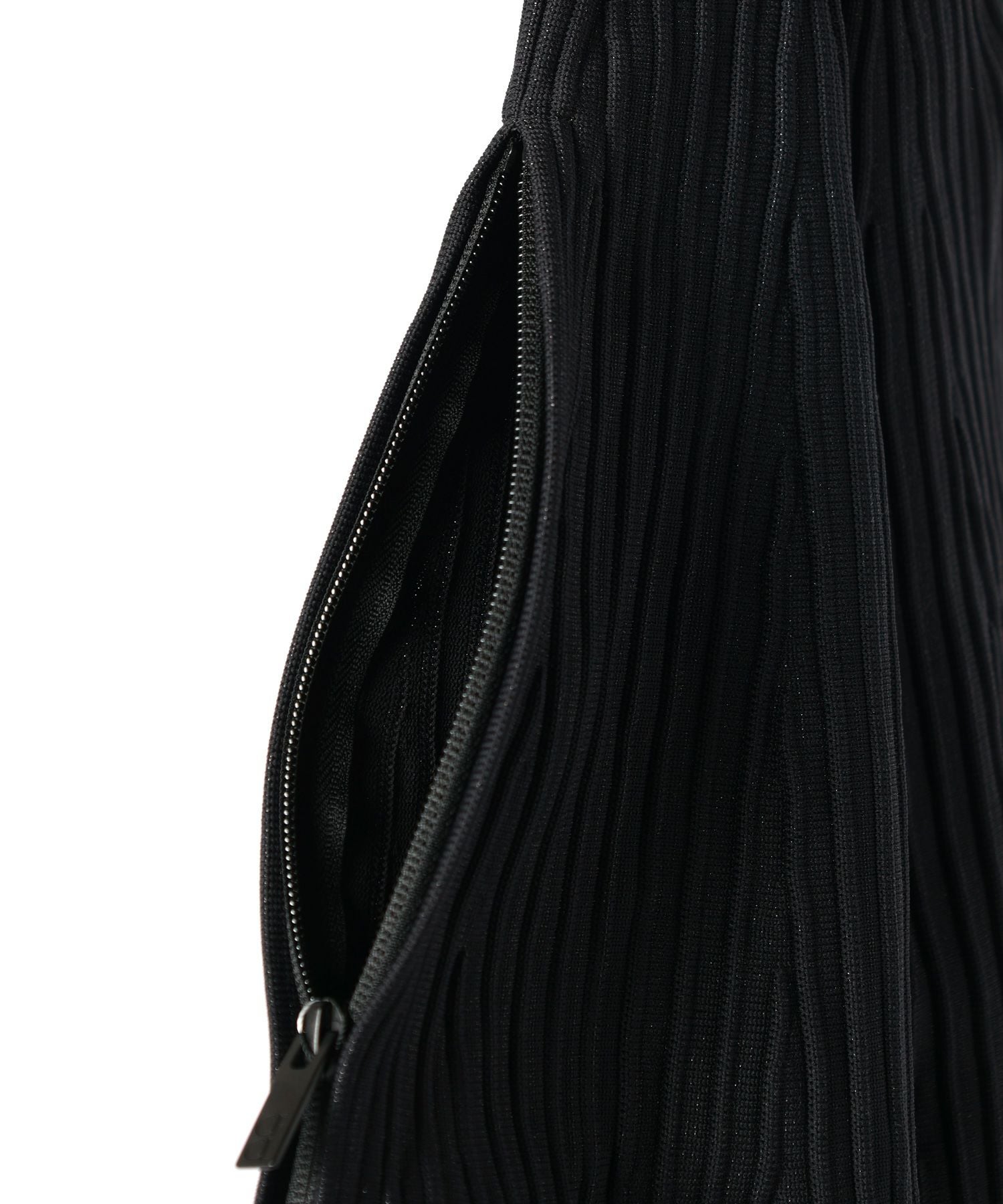 CFCL(シーエフシーエル)】 HYPHA GLITTER SHOULDER BAG｜PARIGOT