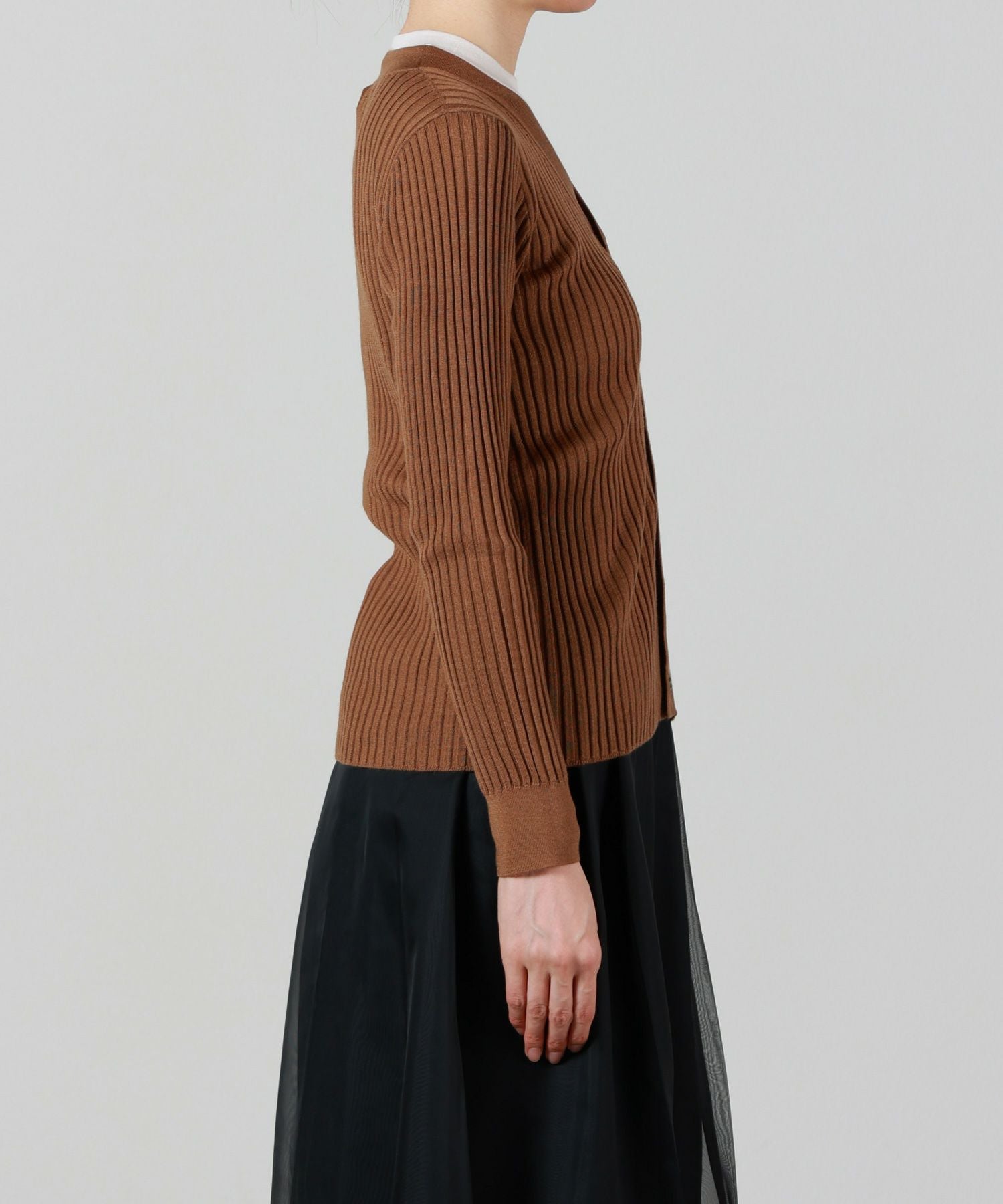 ハイク　hyke カーディガン　キャメル RIBBED KNIT WOOL CARDIGAN-リブニットウールカーディガン-HYKE