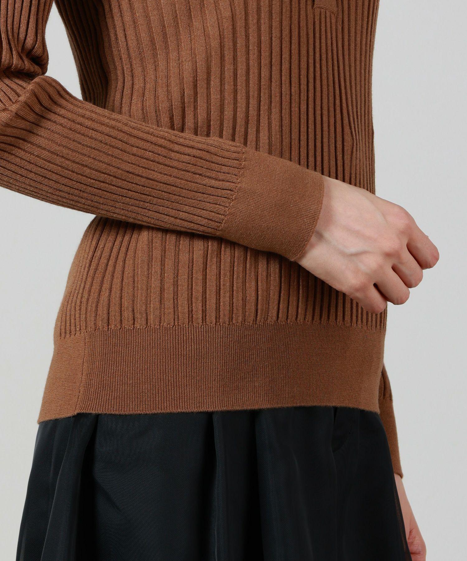 HYKE(ハイク)】 WIDE RIBBED POLO SWEATER｜PARIGOT ONLINE（パリゴ
