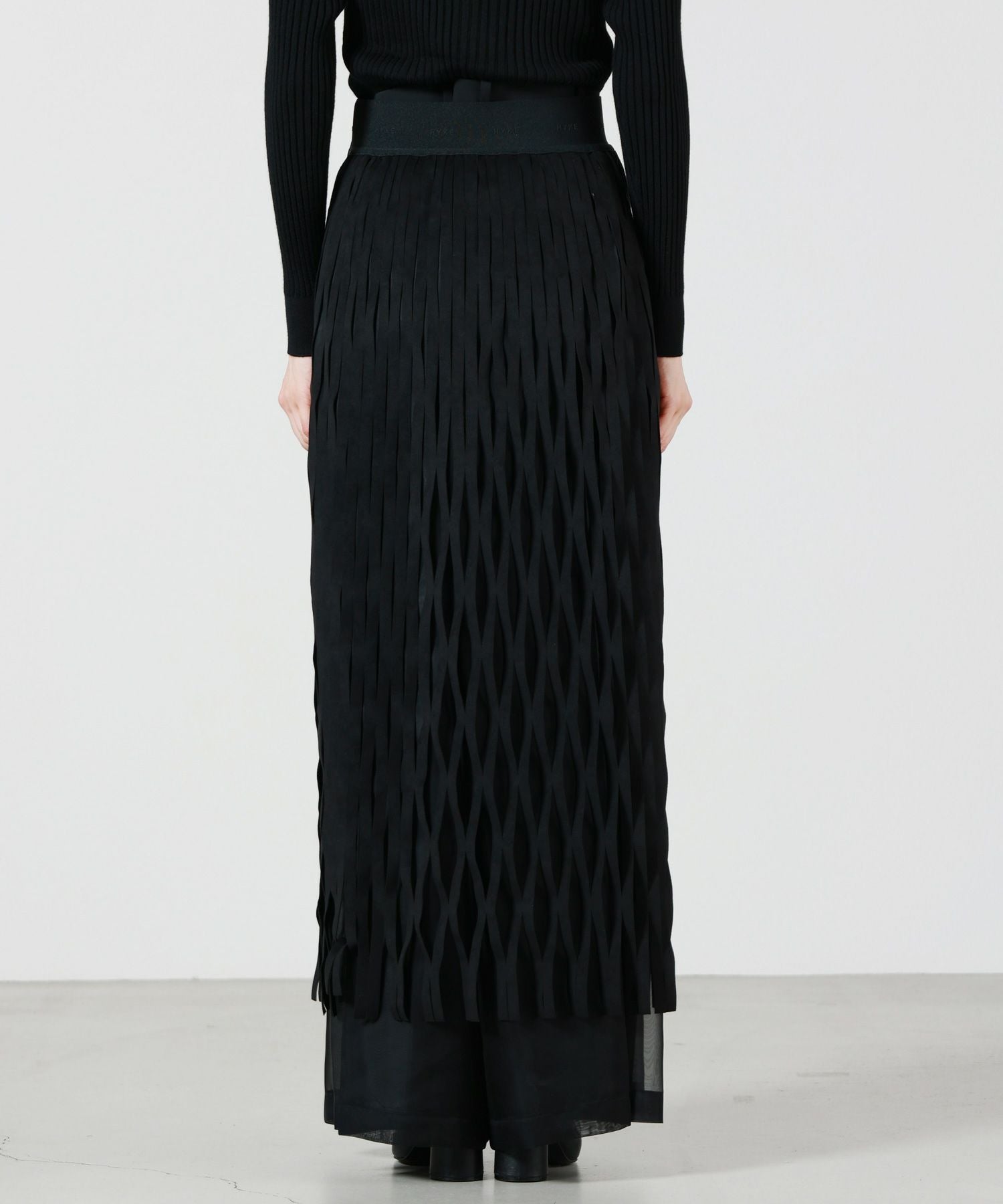 HYKE(ハイク)】 ULTRASUEDE NET SKIRT｜PARIGOT ONLINE（パリゴ