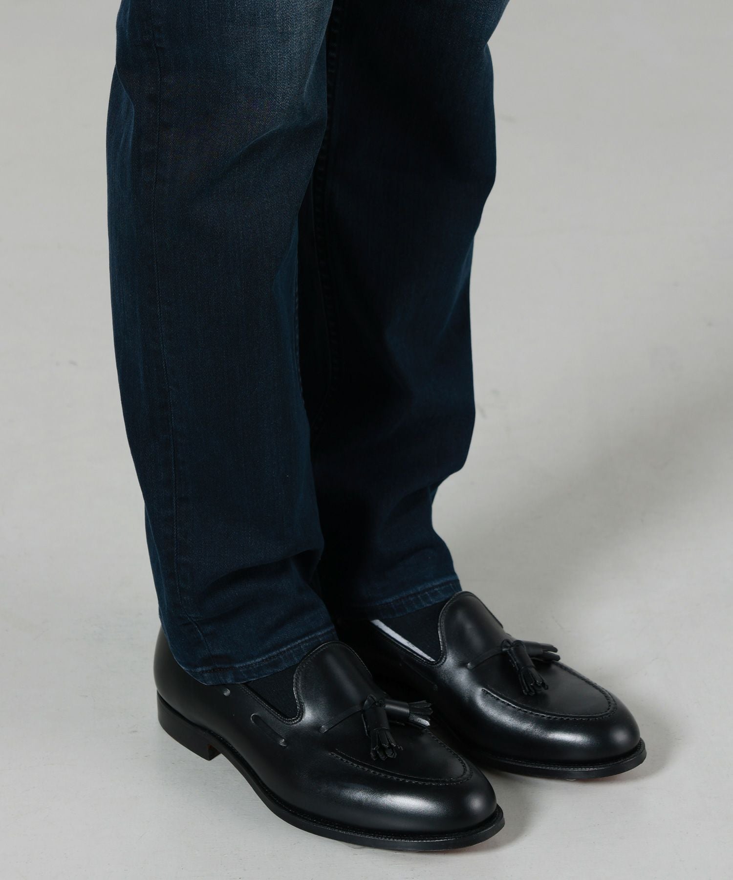 DENHAM(デンハム)】 RAZOR スリムフィットテーパードデニム｜PARIGOT