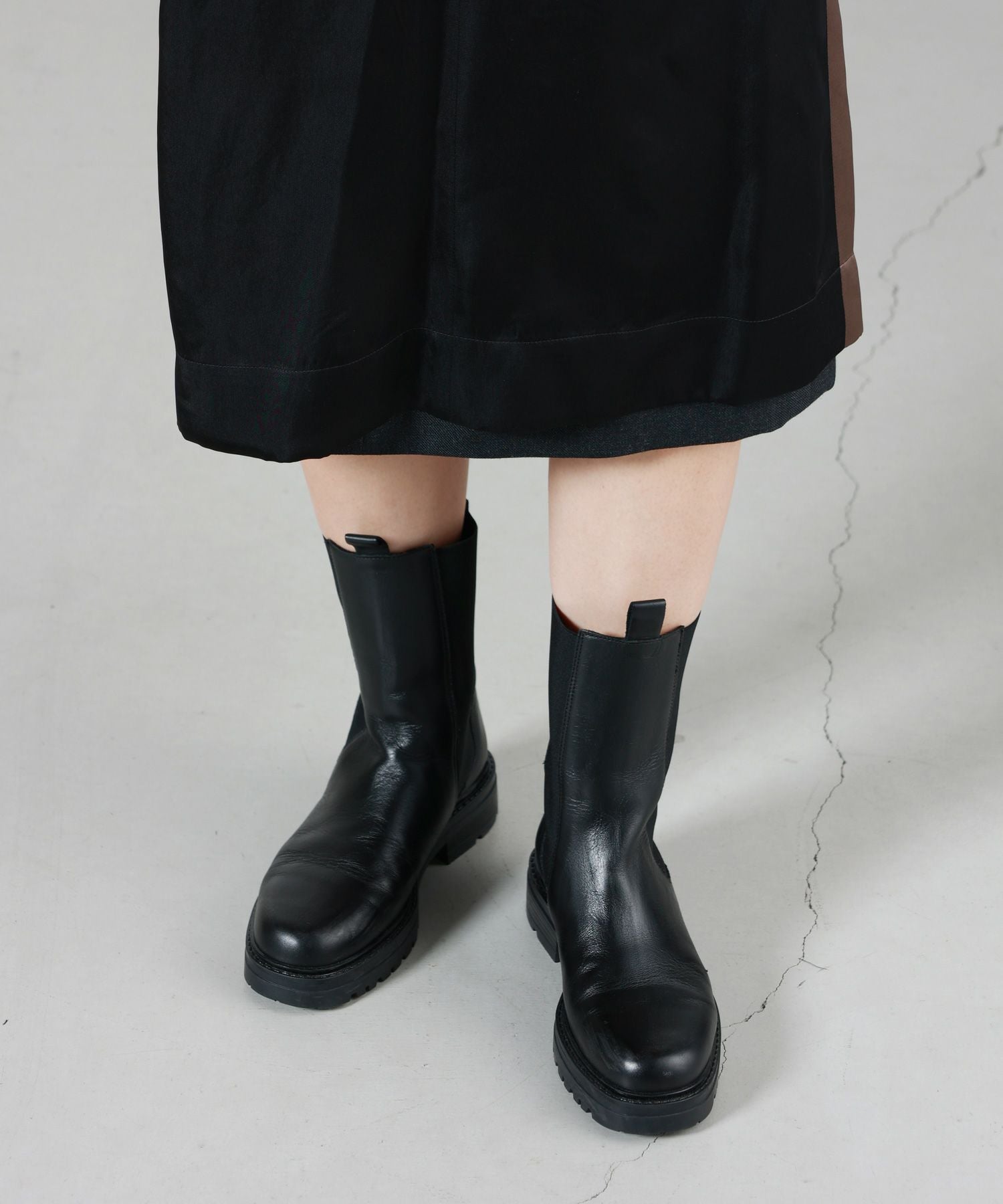 Maison Margiela(メゾンマルジェラ)】ASYMMETRIC LAYERED MIDI SKIRT