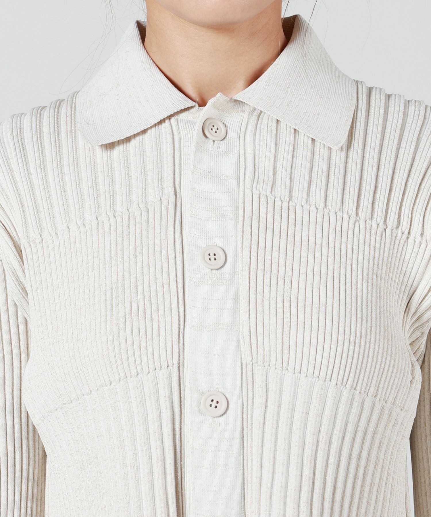 cfcl シャツカーディガン　White ３ CFCL(シーエフシーエル)】 PARIGOT別注 FLUTED GLITTER CROPPED SHIRT