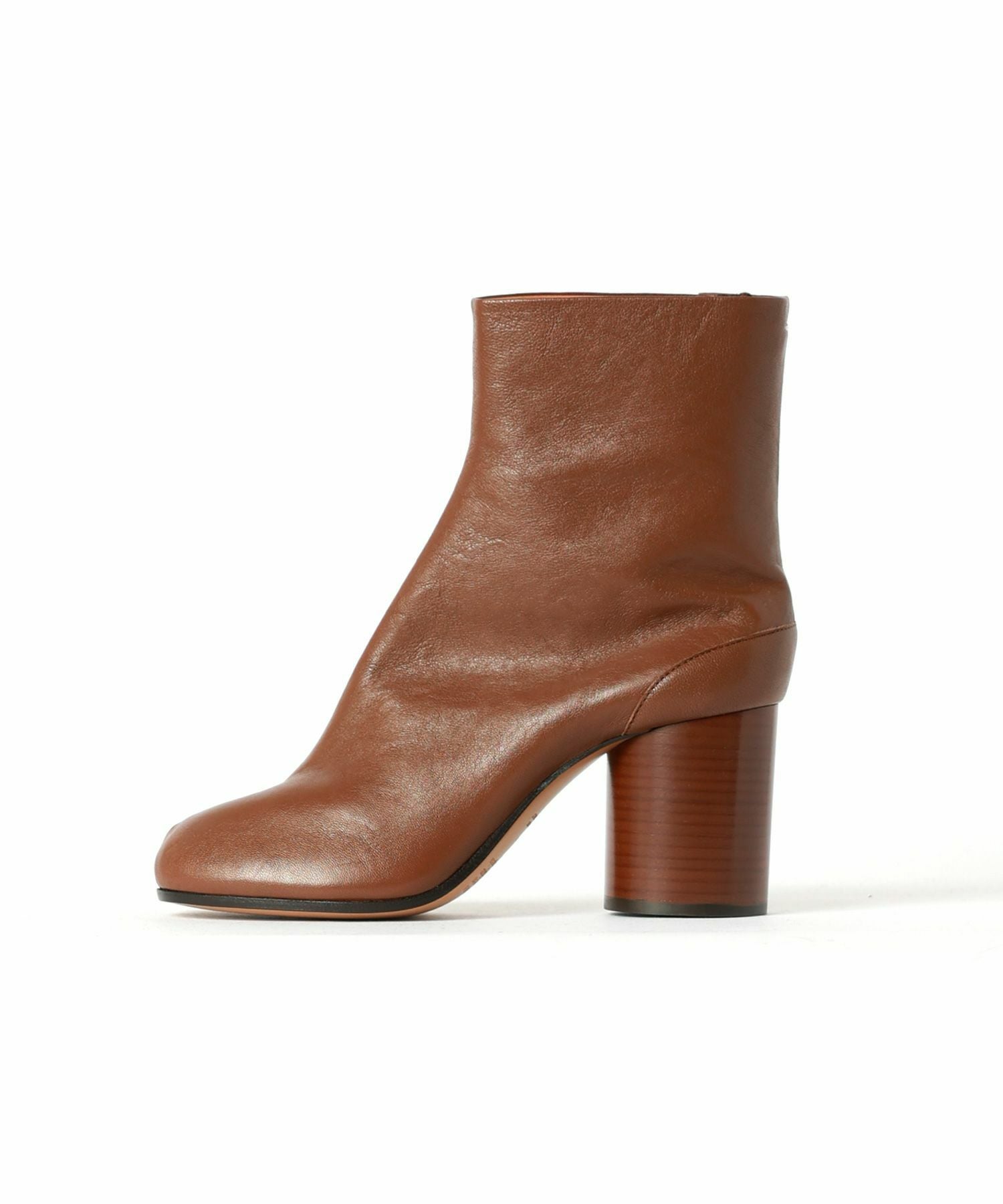 Maison Margiela(メゾンマルジェラ)】 TABI ANKLE BOOTS｜PARIGOT