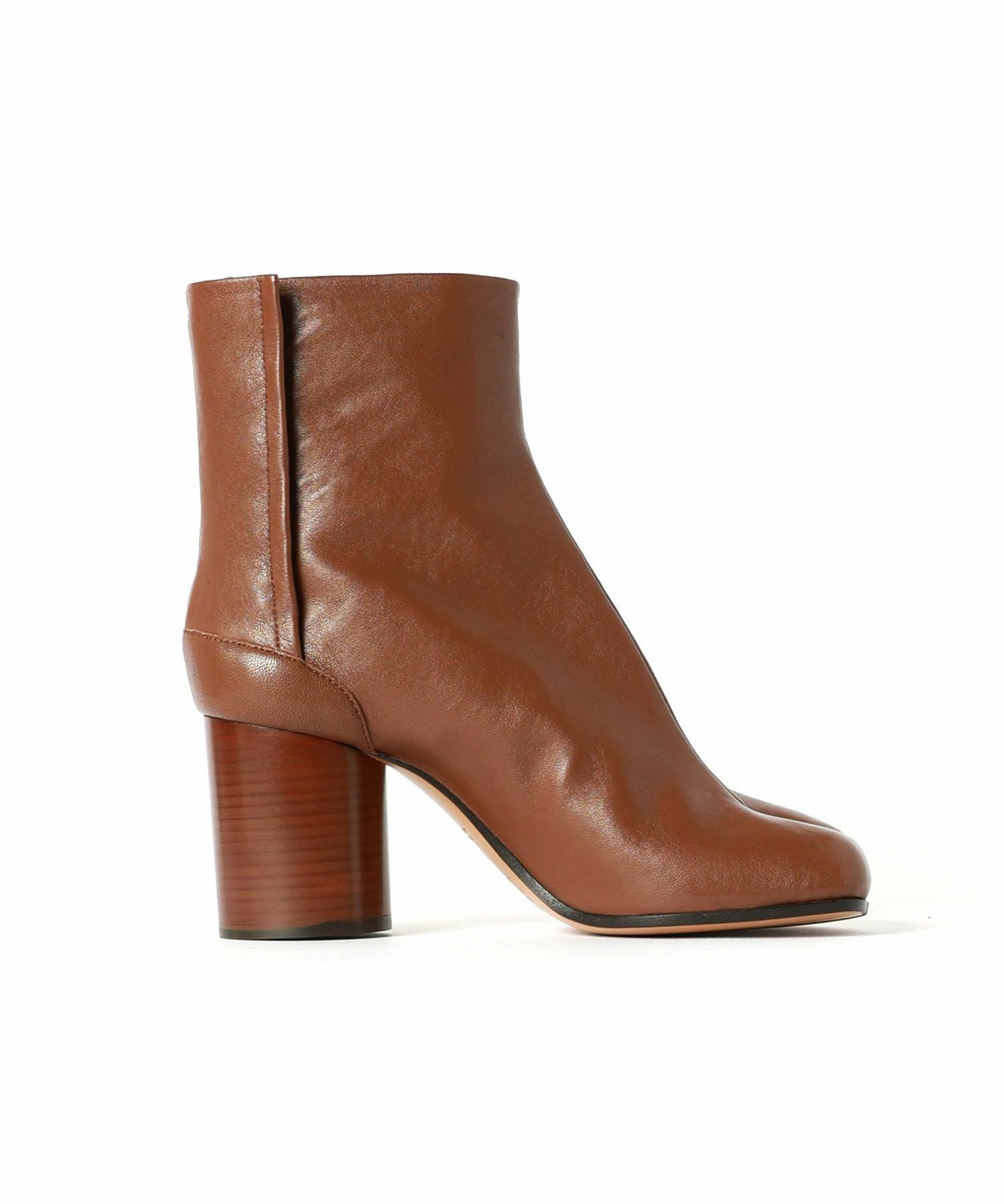 Maison Margiela(メゾンマルジェラ)】 TABI ANKLE BOOTS｜PARIGOT