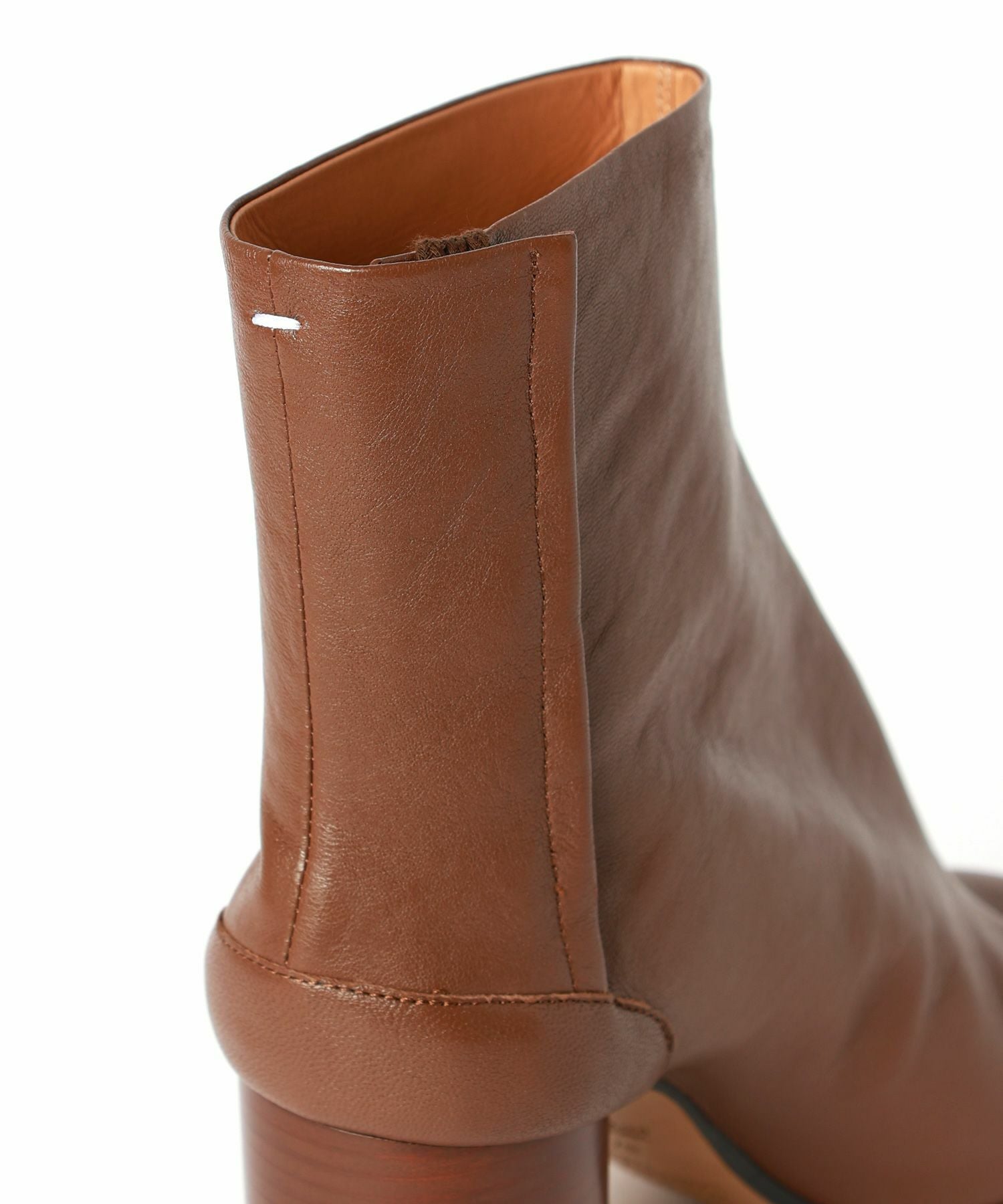 Maison Margiela(メゾンマルジェラ)】 タビブーツ｜PARIGOT ONLINE