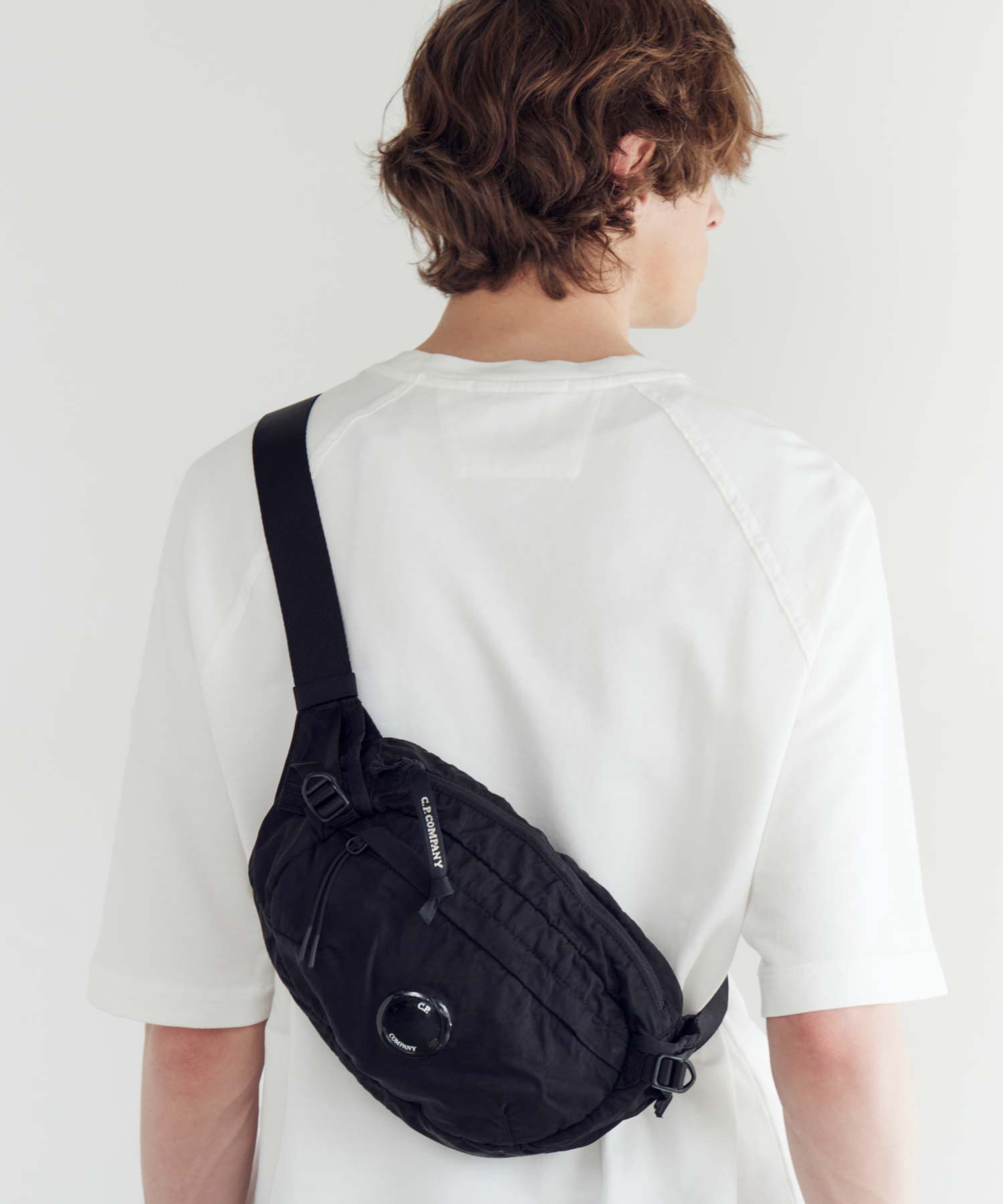 C.P. Company(シーピー カンパニー)】 ACC BAG IN NYLON B｜PARIGOT 