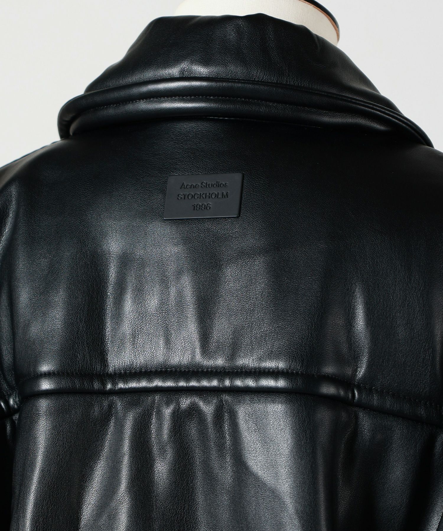 Acne Studios(アクネストゥディオズ)】 フェイクレザーボンバー