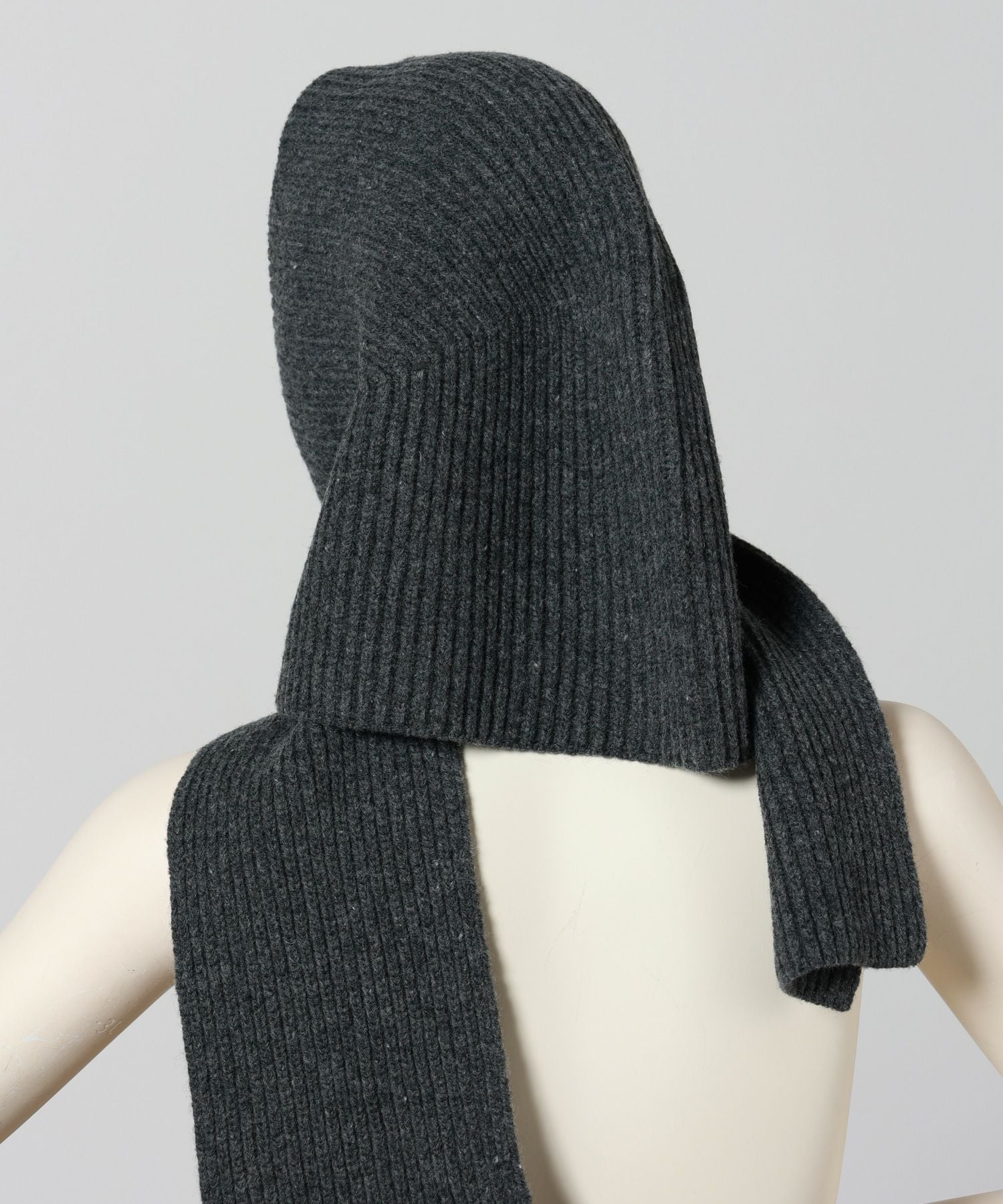 HYKE(ハイク)】 RIBBED KNIT WOOL HOODED SCARF｜PARIGOT ONLINE