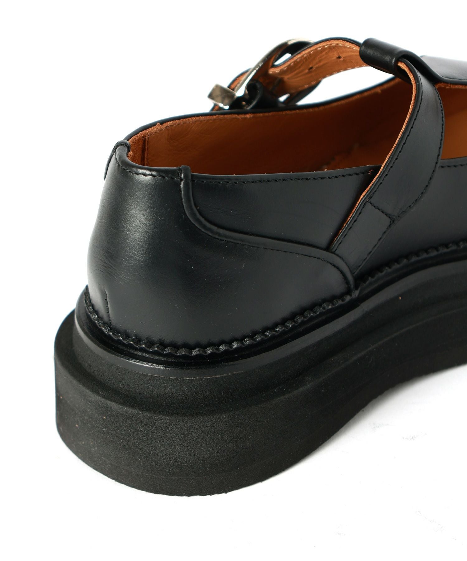 TOGA PULLA(トーガプルラ)】 PLATFORM STRAP SHOES｜PARIGOT ONLINE