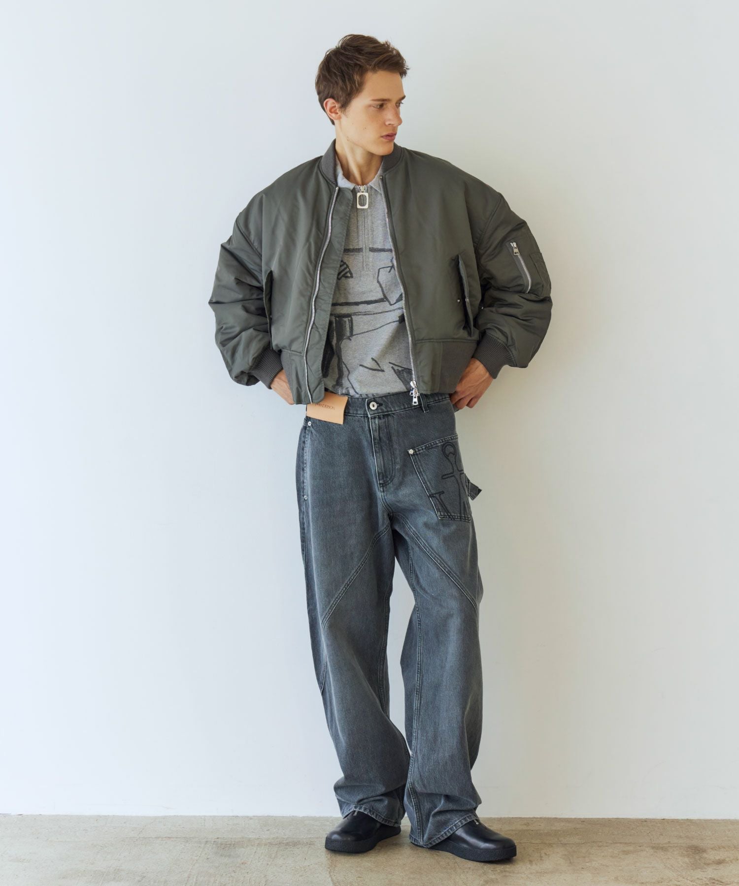 JW Anderson(ジェイダブリューアンダーソン)】 オーバーサイズ JW Anderson(ジェイダブリューアンダーソン)】 オーバーサイズ