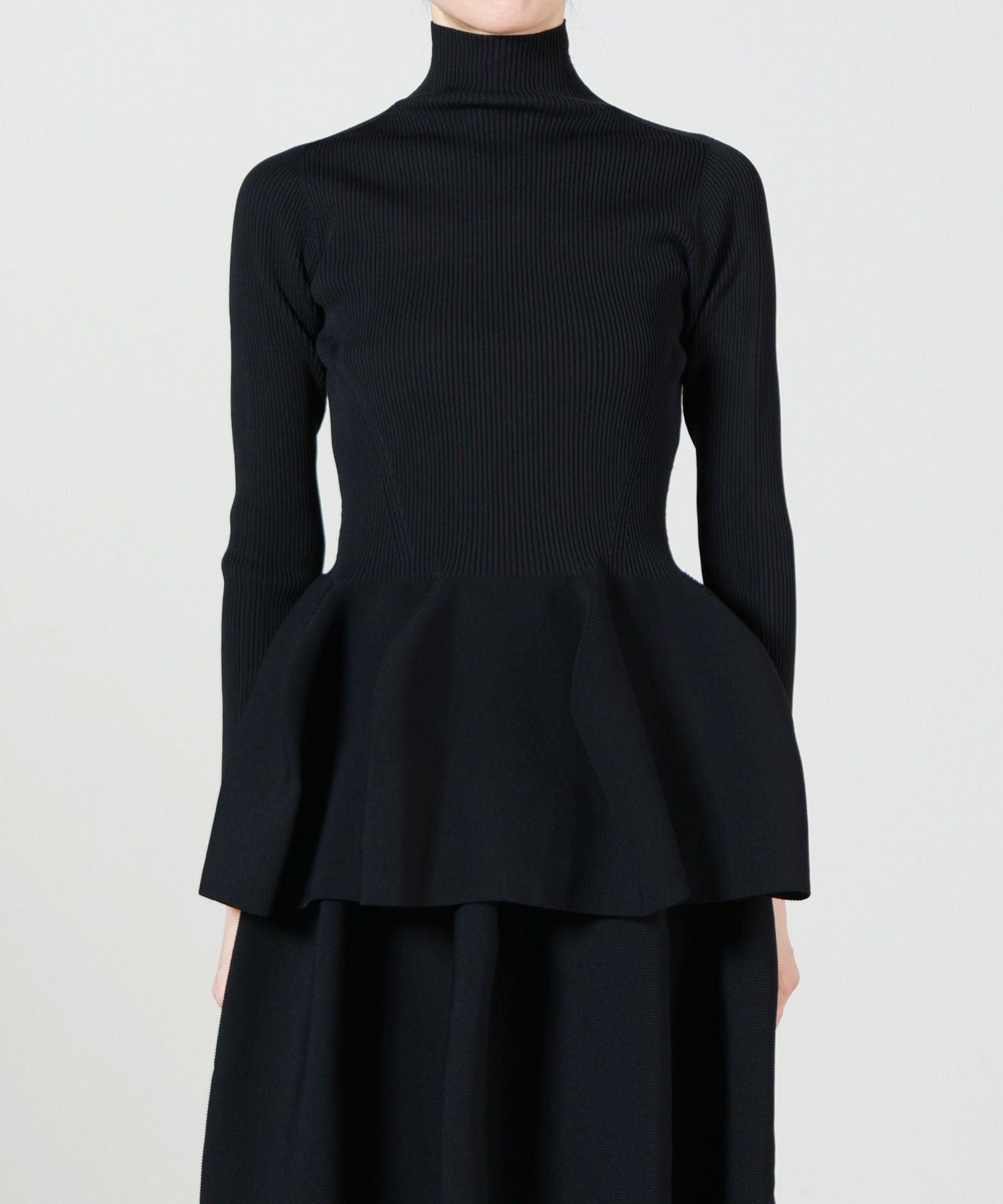 CFCL(シーエフシーエル)】 POTTERY MOCKNECK LONG SLEEVE TOP｜PARIGOT