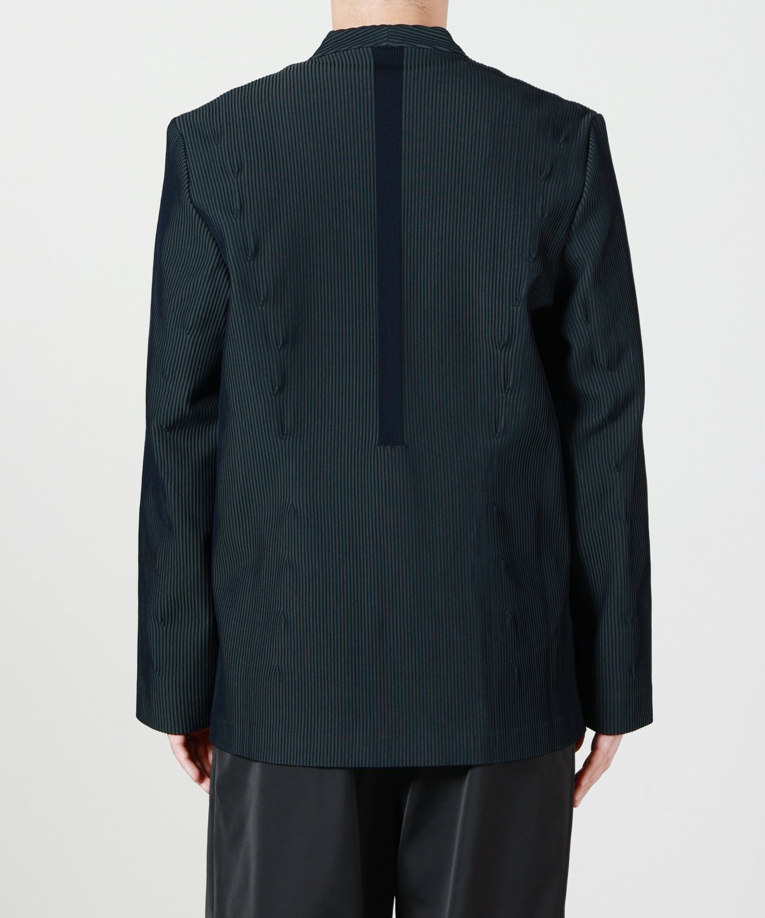 CFCL(シーエフシーエル)】 SOFT HYPHA COLLARLESS TAILORED JACKET