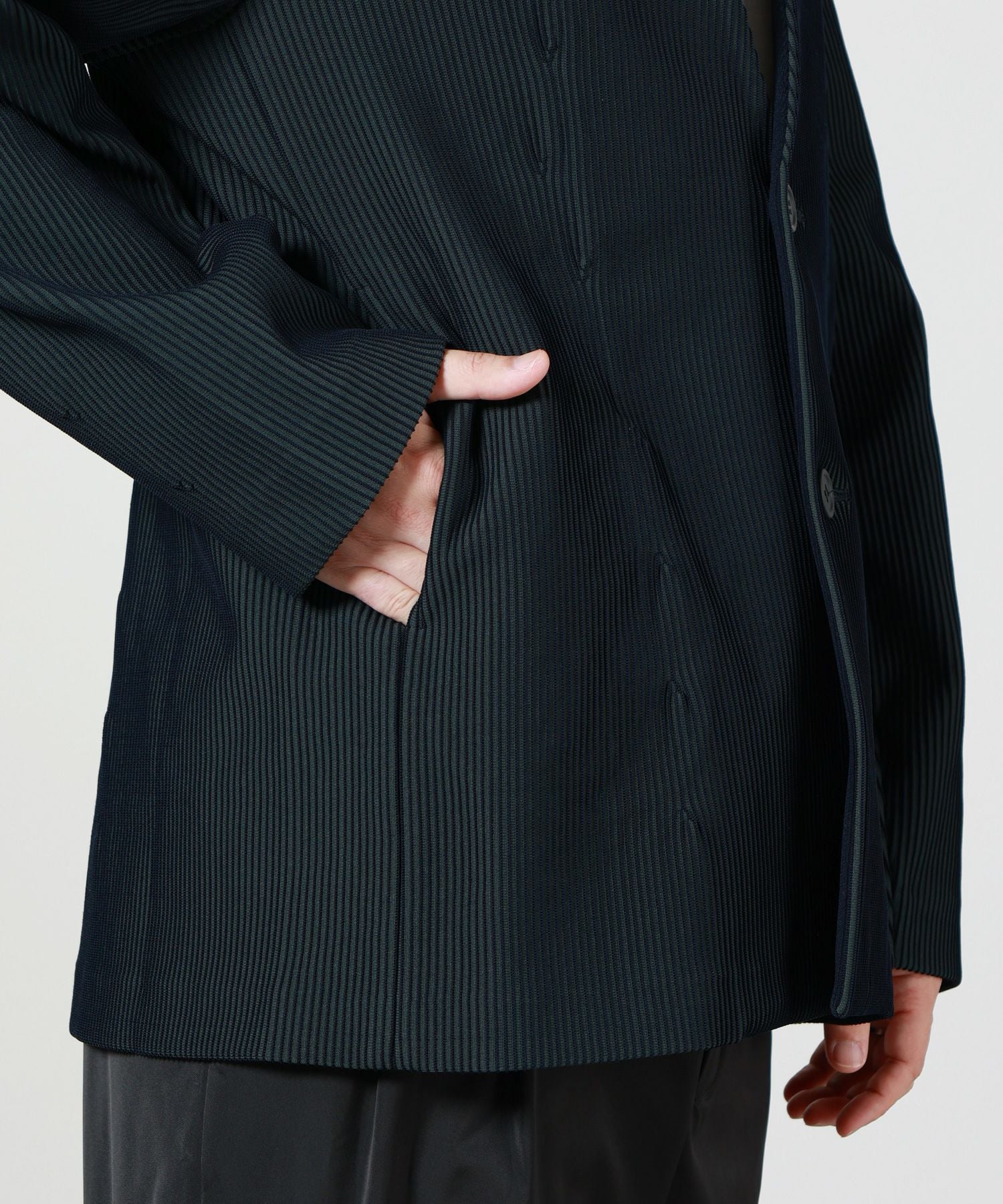 CFCL(シーエフシーエル)】 SOFT HYPHA COLLARLESS TAILORED JACKET