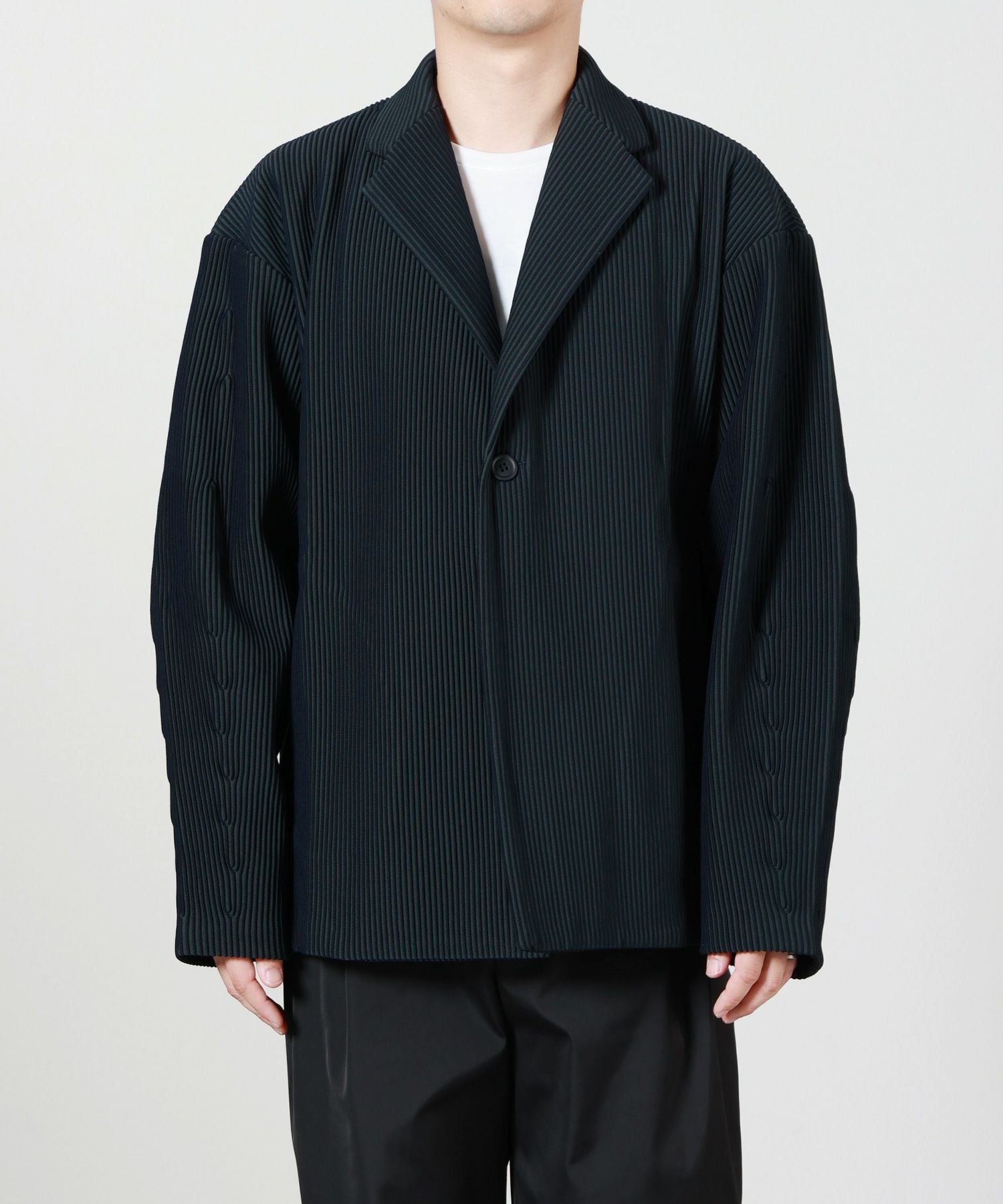 CFCL(シーエフシーエル)】 HYPHA TAILORED COCOON JACKET CFCL(シーエフシーエル)】 HYPHA TAILORED COCOON JACKET