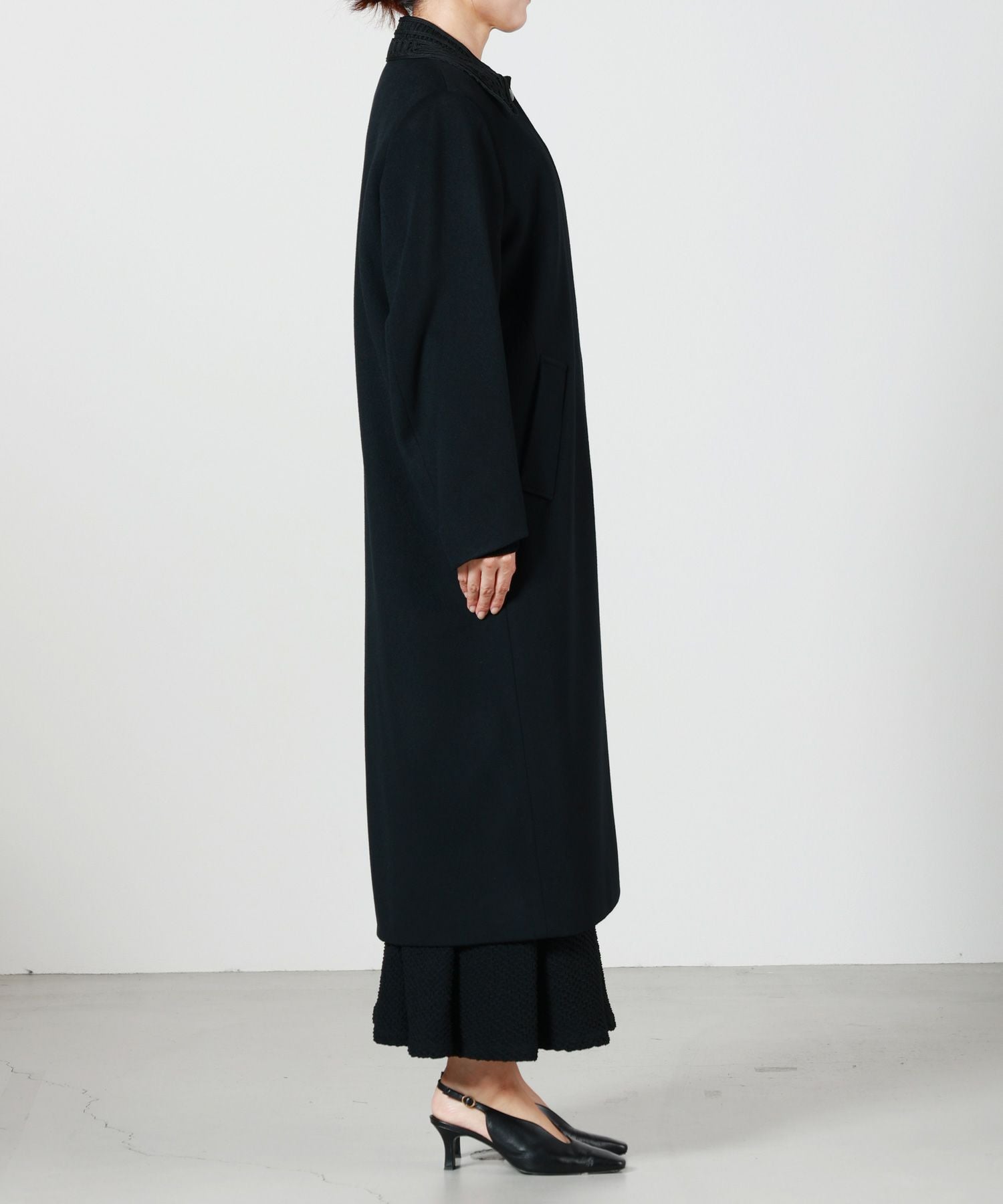 Mame Kurogouchi(マメ クロゴウチ)】 Wool Melton Embroidery Collar