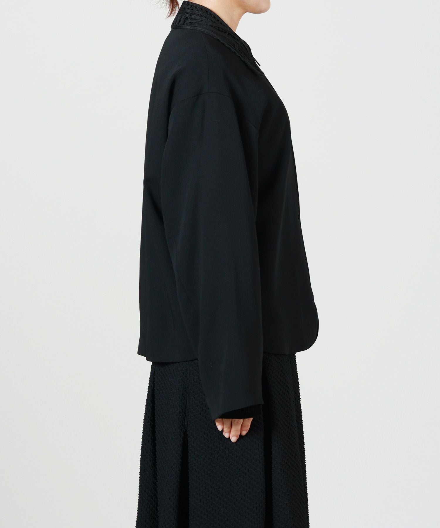 Mame Kurogouchi(マメ クロゴウチ)】 Wool Venetian Embroidery Collar
