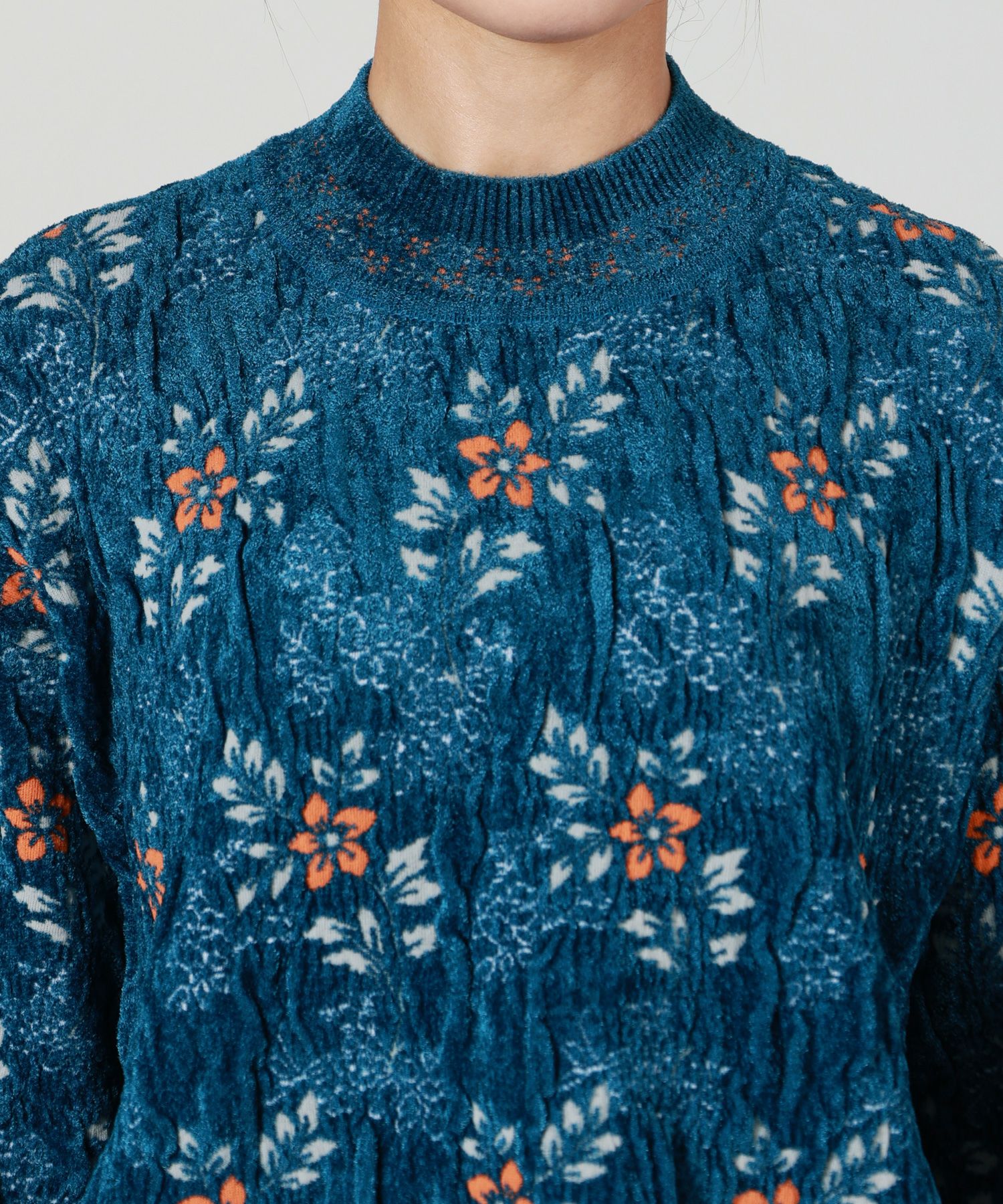 Mame Kurogouchi(マメ クロゴウチ)】 Floral Motif Chenille Knited Mame Kurogouchi(マメ クロゴウチ)】 Floral Motif Chenille Knited