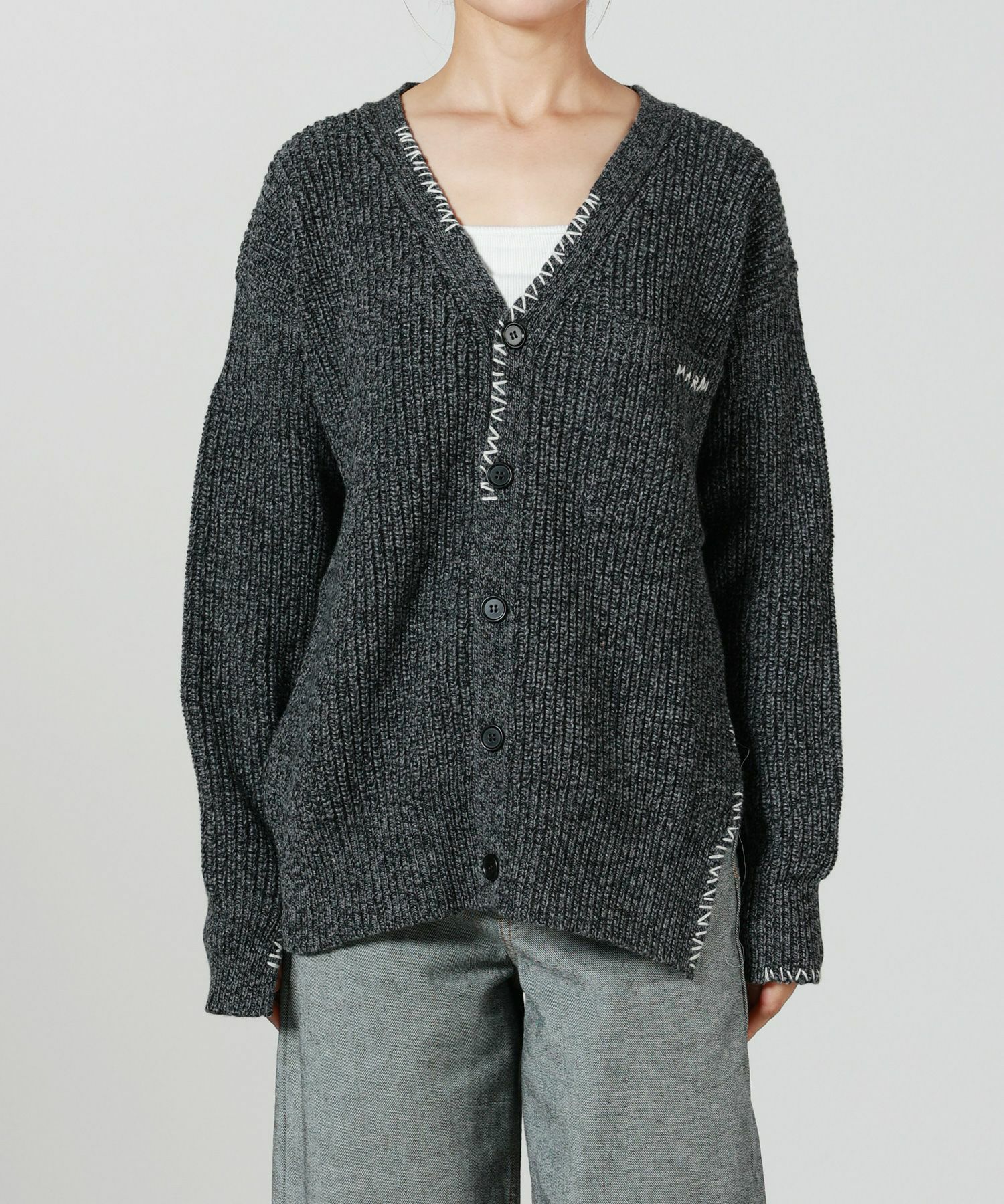 MARNI(マルニ)】 ウールカーディガン マルニメンディング刺繍入り