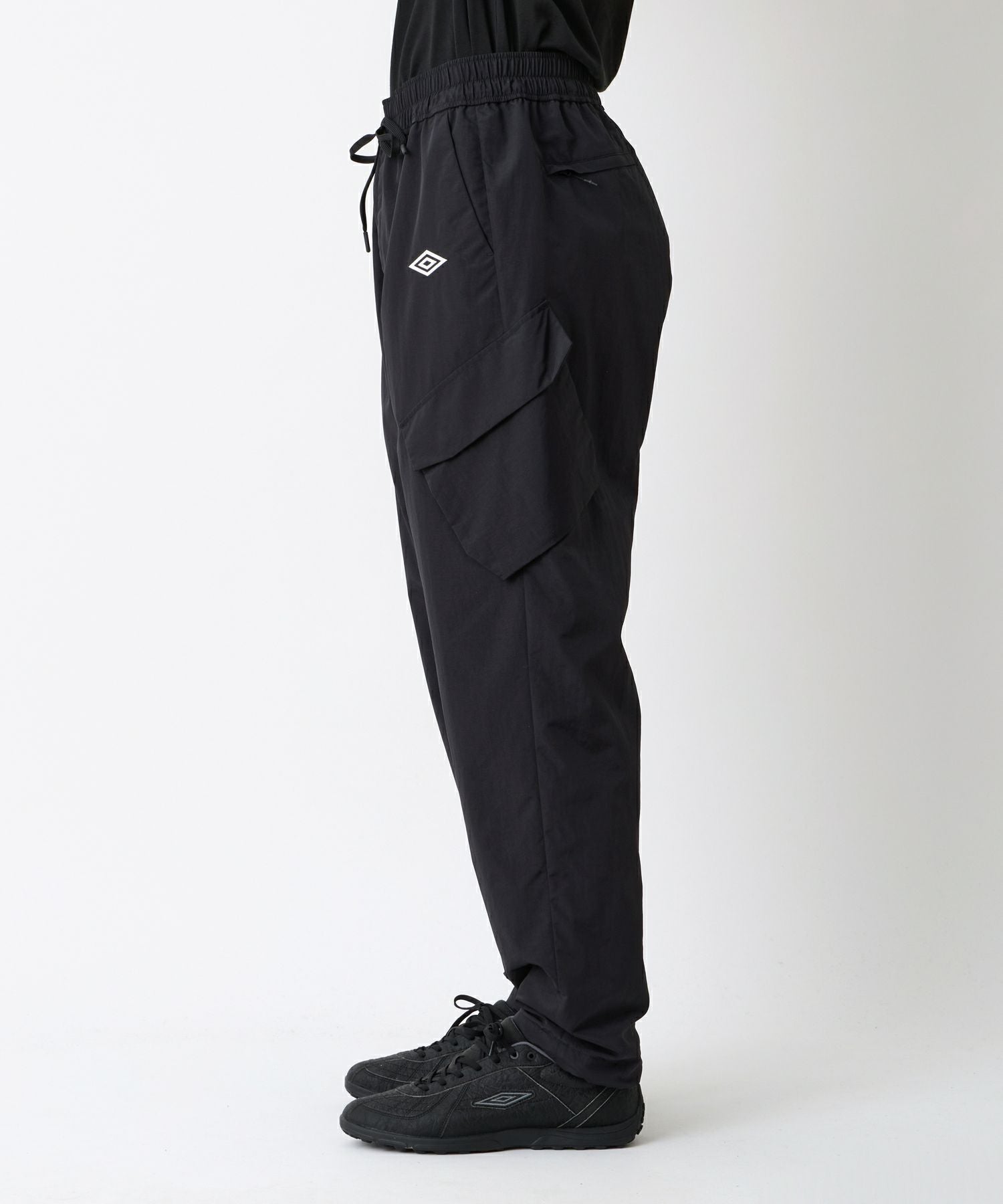 White Mountaineering(ホワイトマウンテニアリング)】 WM × UMBRO EASY