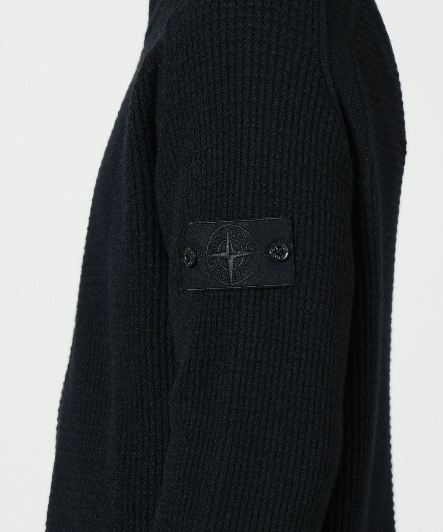 STONE ISLAND(ストーンアイランド)】 GHOST CARDIGAN｜PARIGOT ONLINE