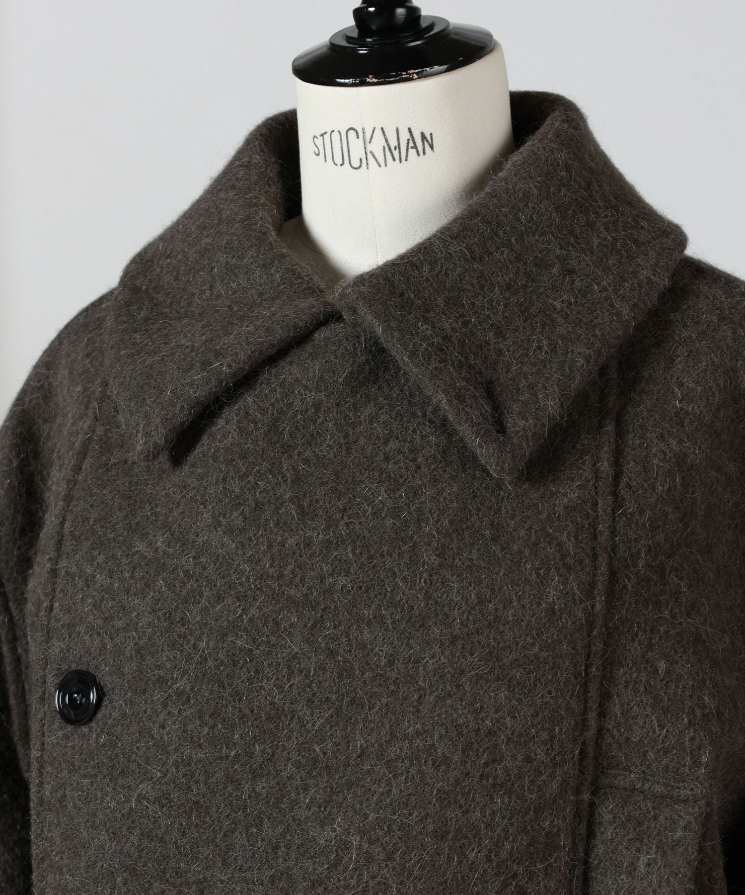 LEMAIRE(ルメール)】 SHORT ASYMMETRICAL BATHROBE COAT｜PARIGOT