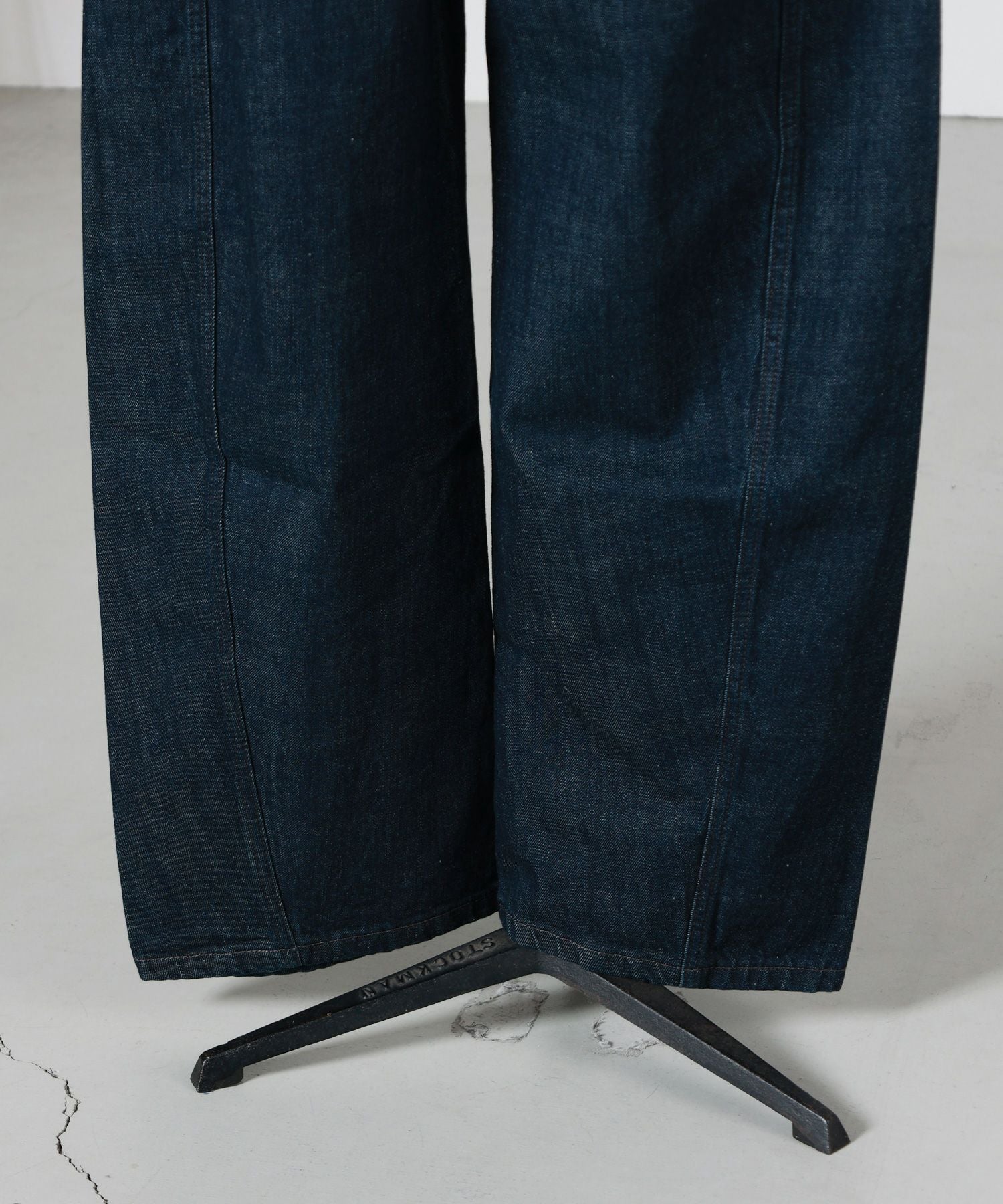 LEMAIRE(ルメール)】 TWISTED BELTED PANTS｜PARIGOT ONLINE（パリゴ