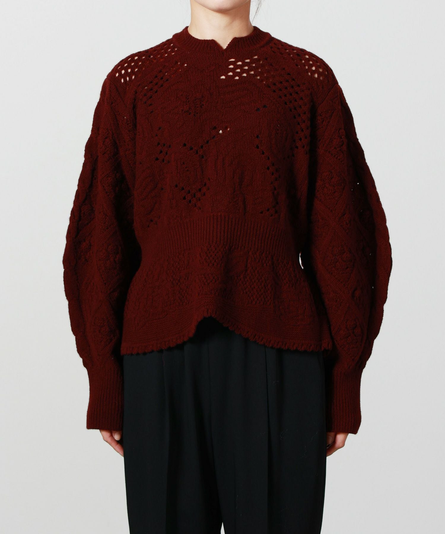 Mame Kurogouchi(マメ クロゴウチ)】 Multi Pattern Low Gauge Knitted