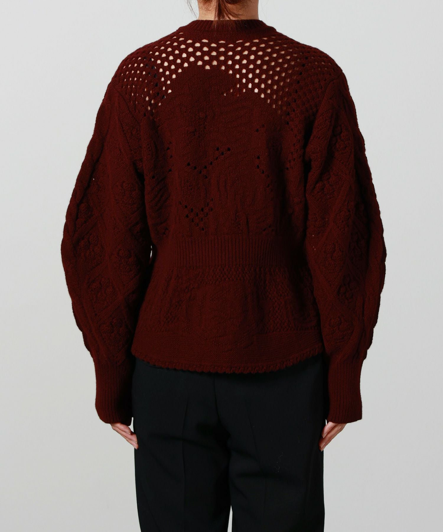 Mame Kurogouchi(マメ クロゴウチ)】 Multi Pattern Low Gauge Knitted