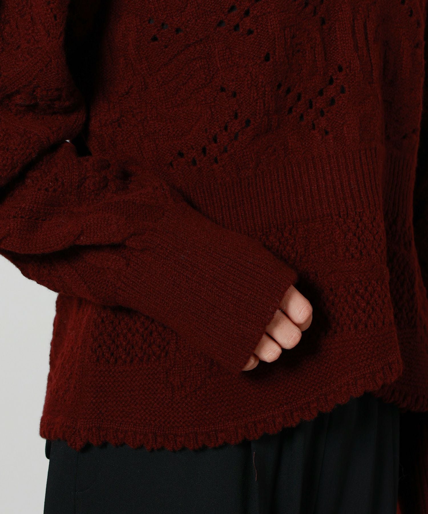 Mame Kurogouchi(マメ クロゴウチ)】 Multi Pattern Low Gauge Knitted