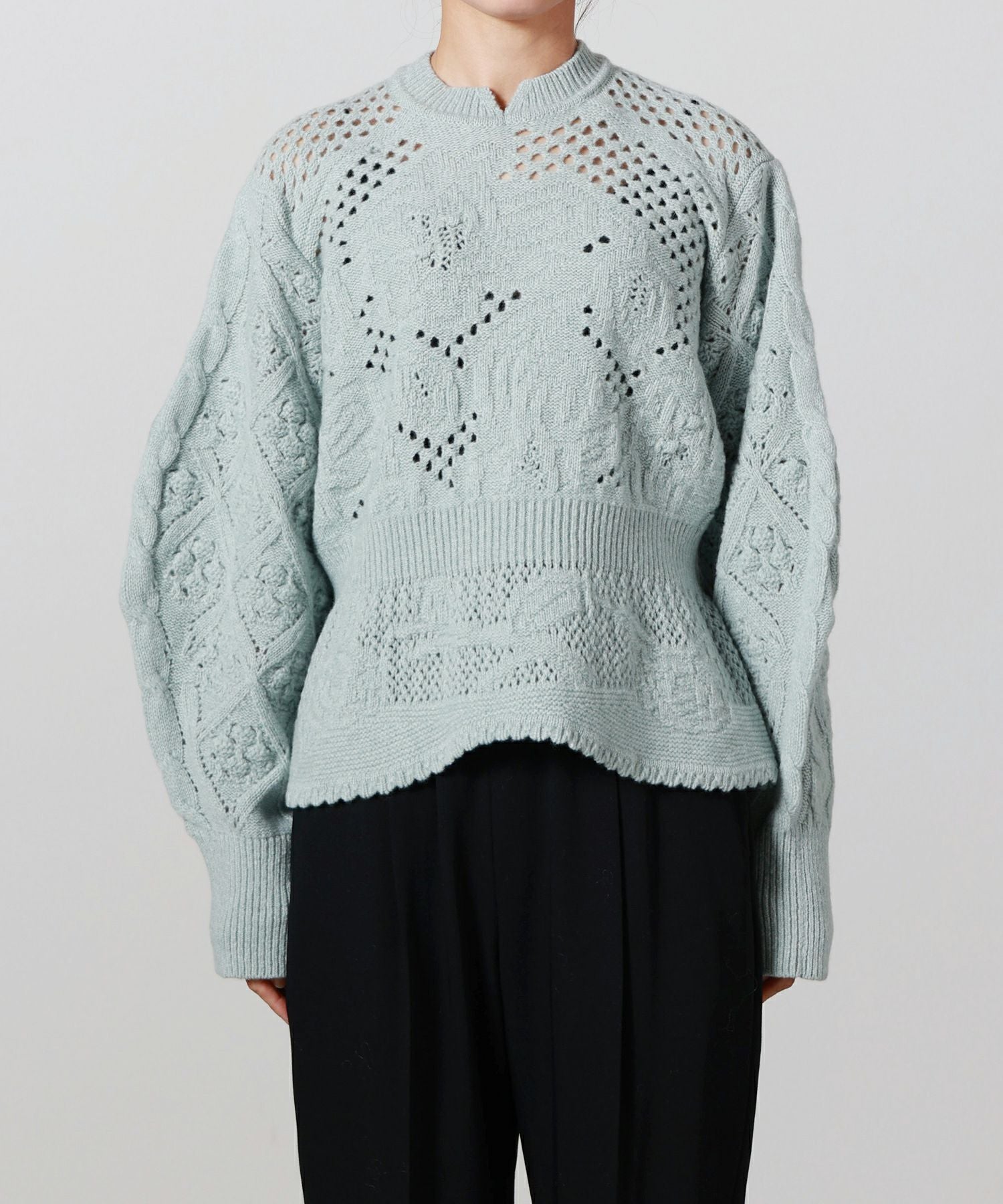 Mame Kurogouchi(マメ クロゴウチ)】 Multi Pattern Low Gauge Knitted