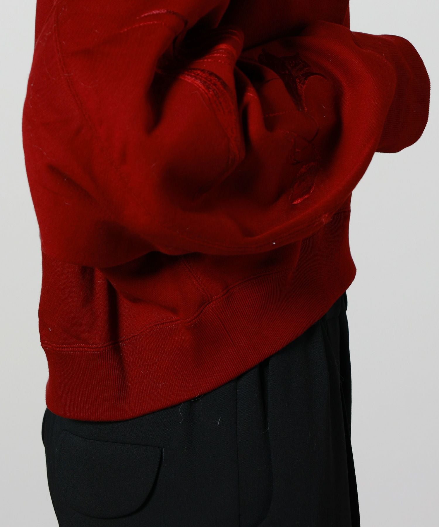 Mame Kurogouchi(マメ クロゴウチ)】Floral Motif Embroidered