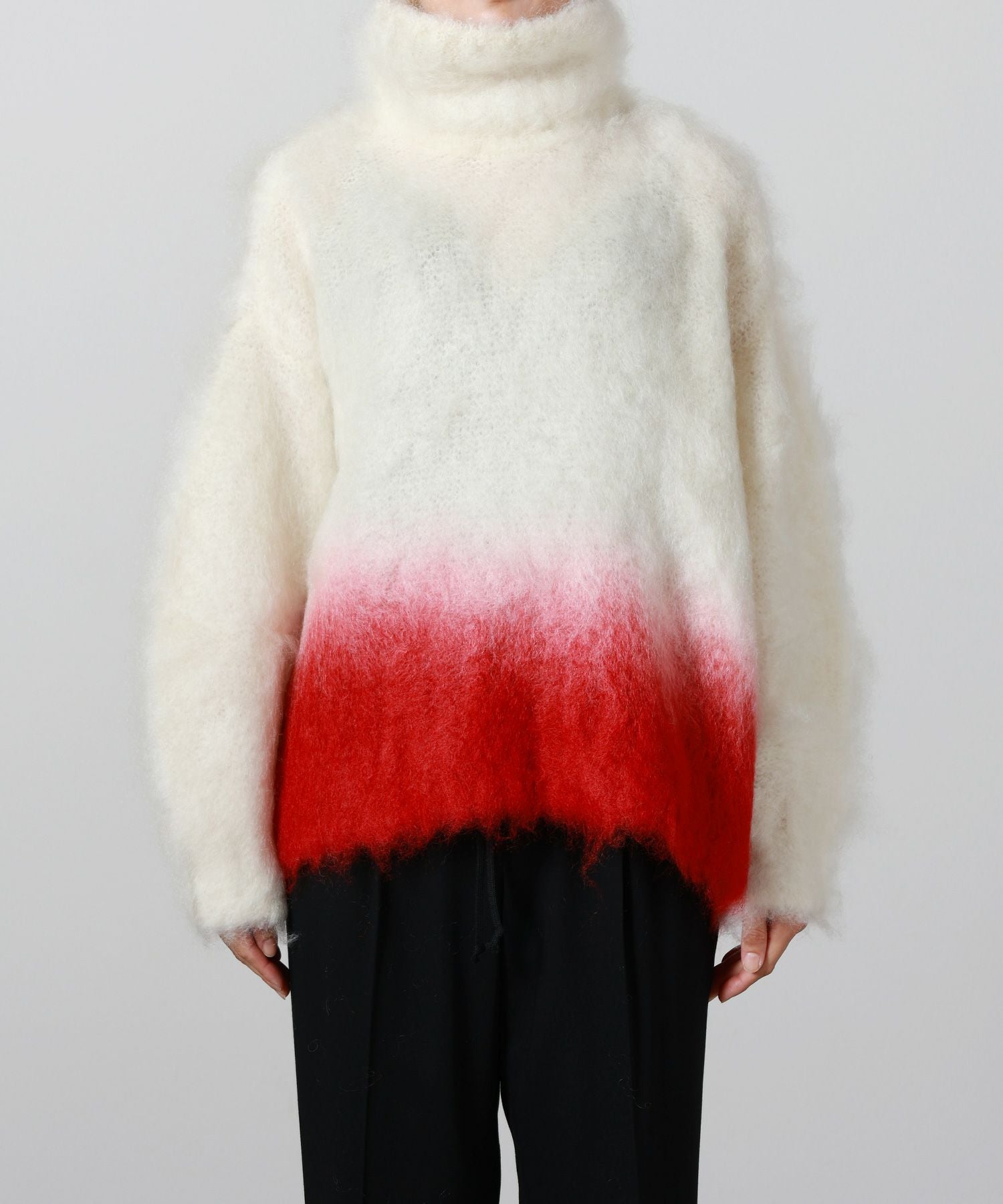 Mame Kurogouchi(マメ クロゴウチ)】 Fur Knitted High Neck Top