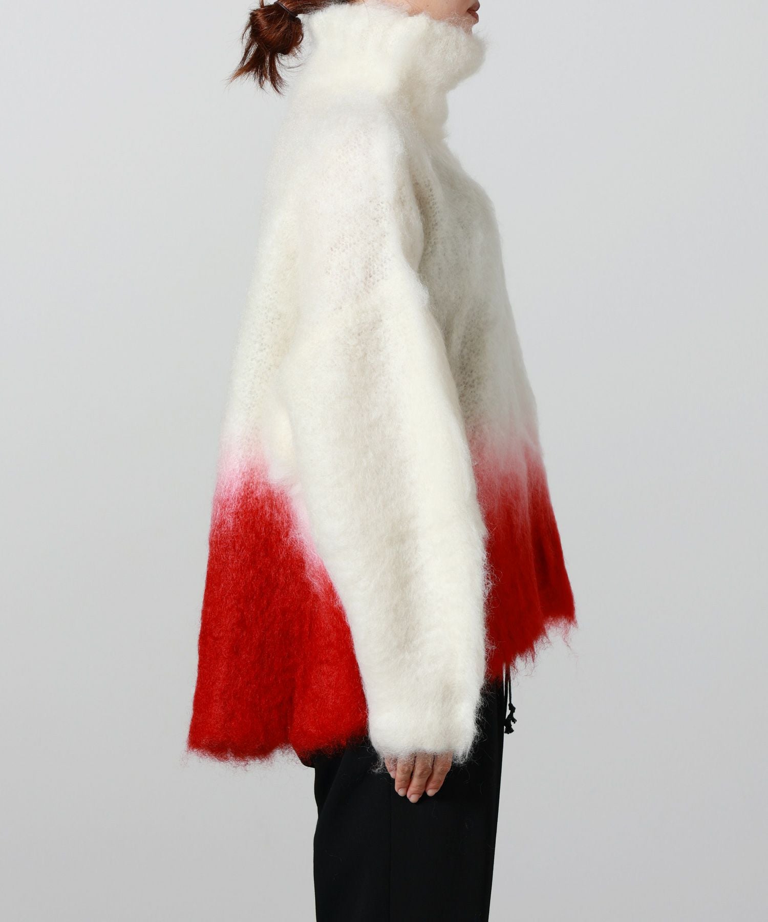 Mame Kurogouchi(マメ クロゴウチ)】 Fur Knitted High Neck Top
