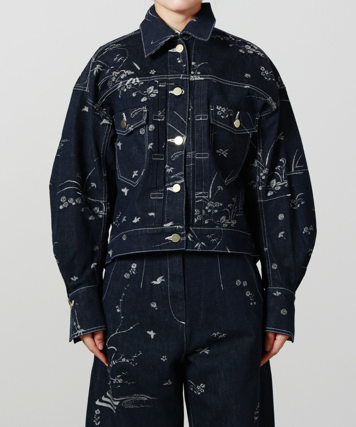 Mame Kurogouchi(マメ クロゴウチ)】 Nature Pattern Jacquard Short