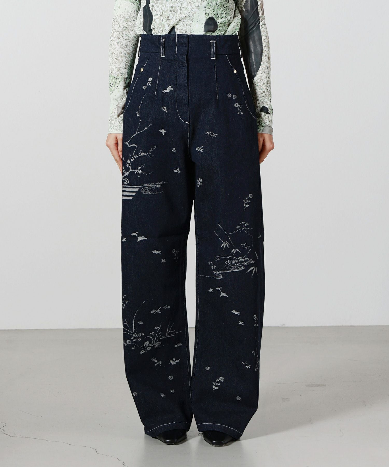 Mame Kurogouchi(マメ クロゴウチ)】 Nature Pattern Jacquard Wide