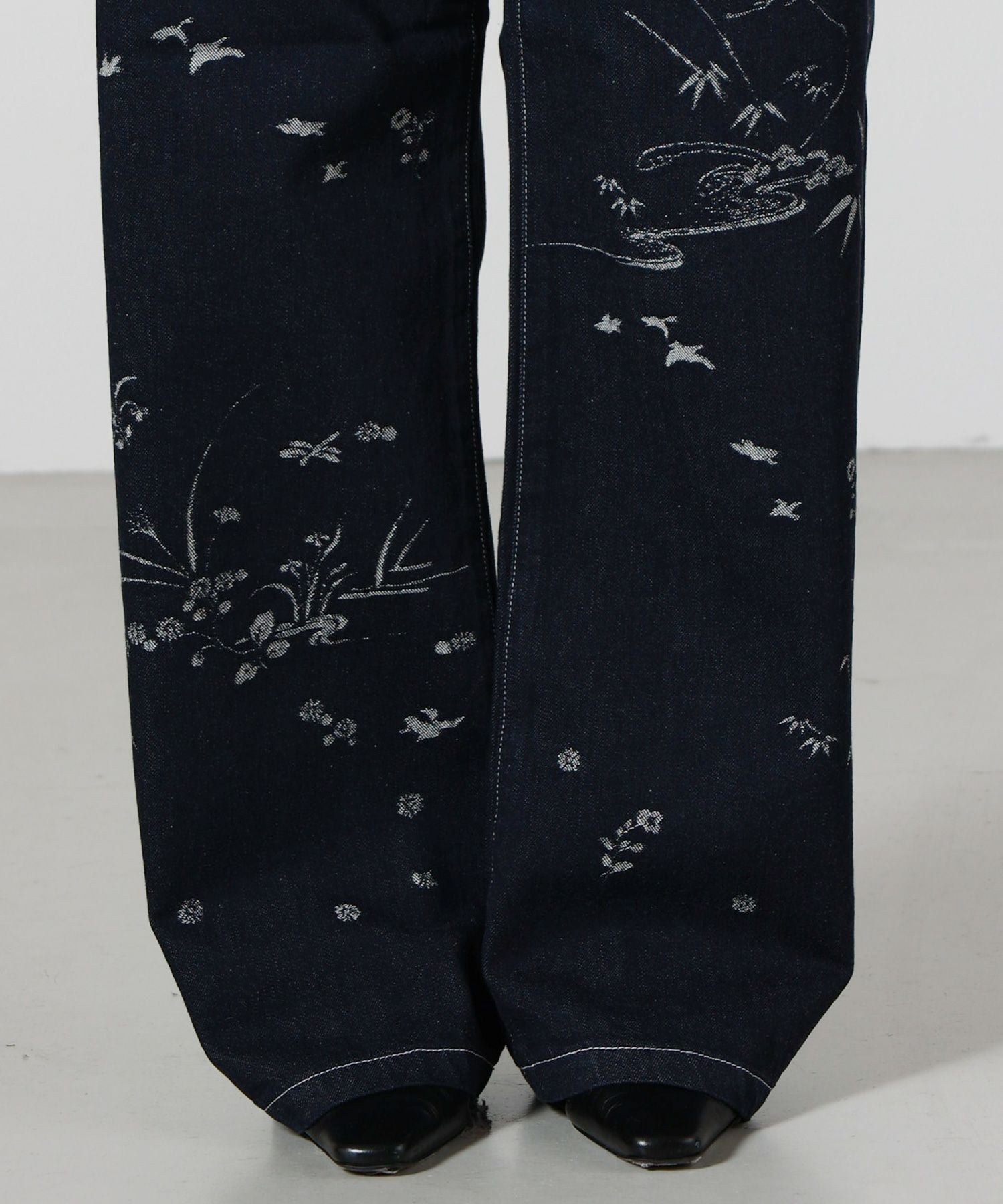 Mame Kurogouchi(マメ クロゴウチ)】 Nature Pattern Jacquard Wide