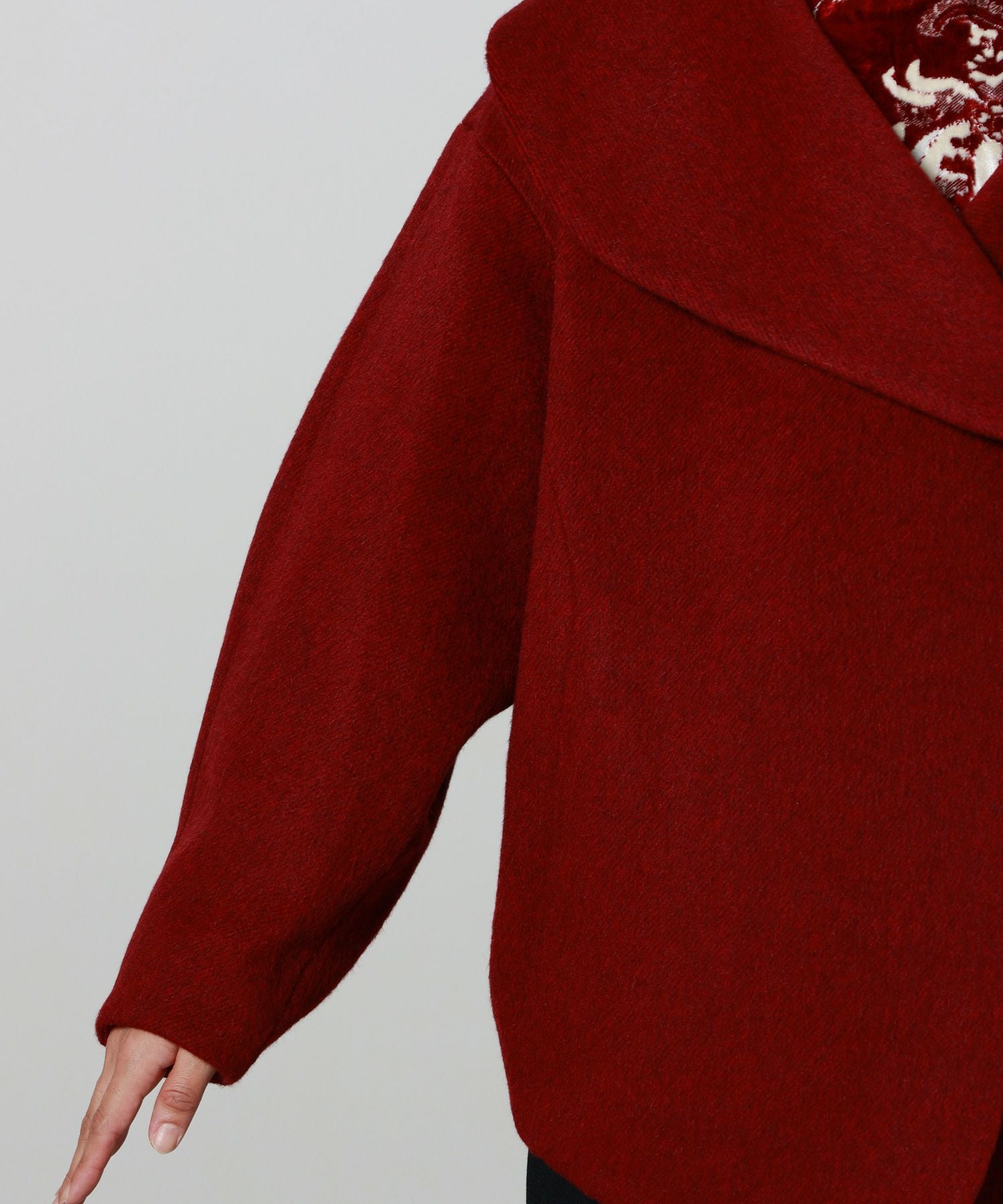 Mame Kurogouchi(マメ クロゴウチ)】 Wool Arupaka Shawl Collar Short